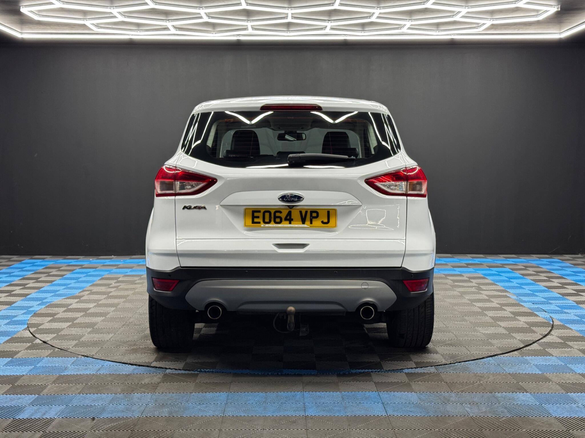 Ford Kuga - Image 6