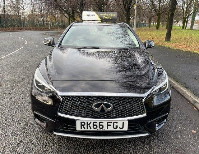 Infiniti Q30 - Image 2