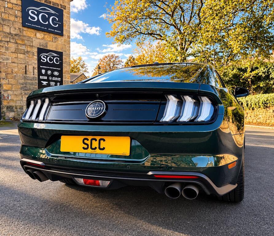 Ford Mustang - Image 9