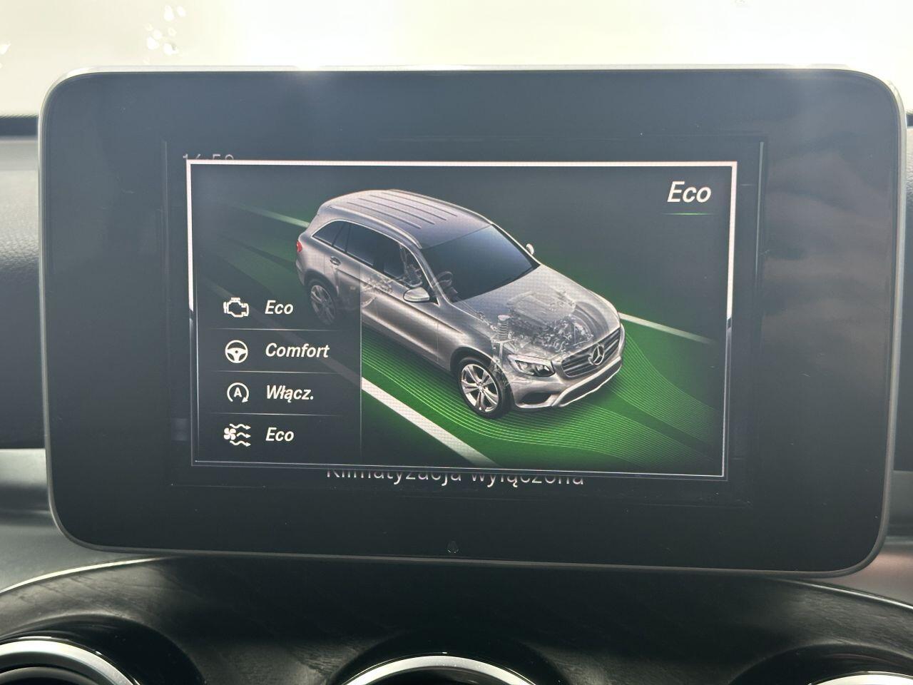 Mercedes GLC - Image 14