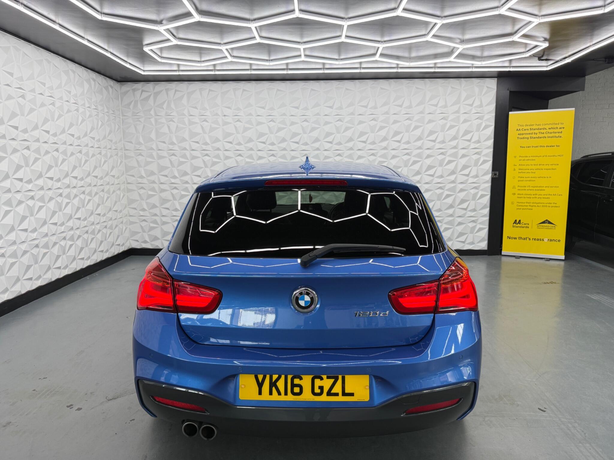 BMW 1 Series - Image 10