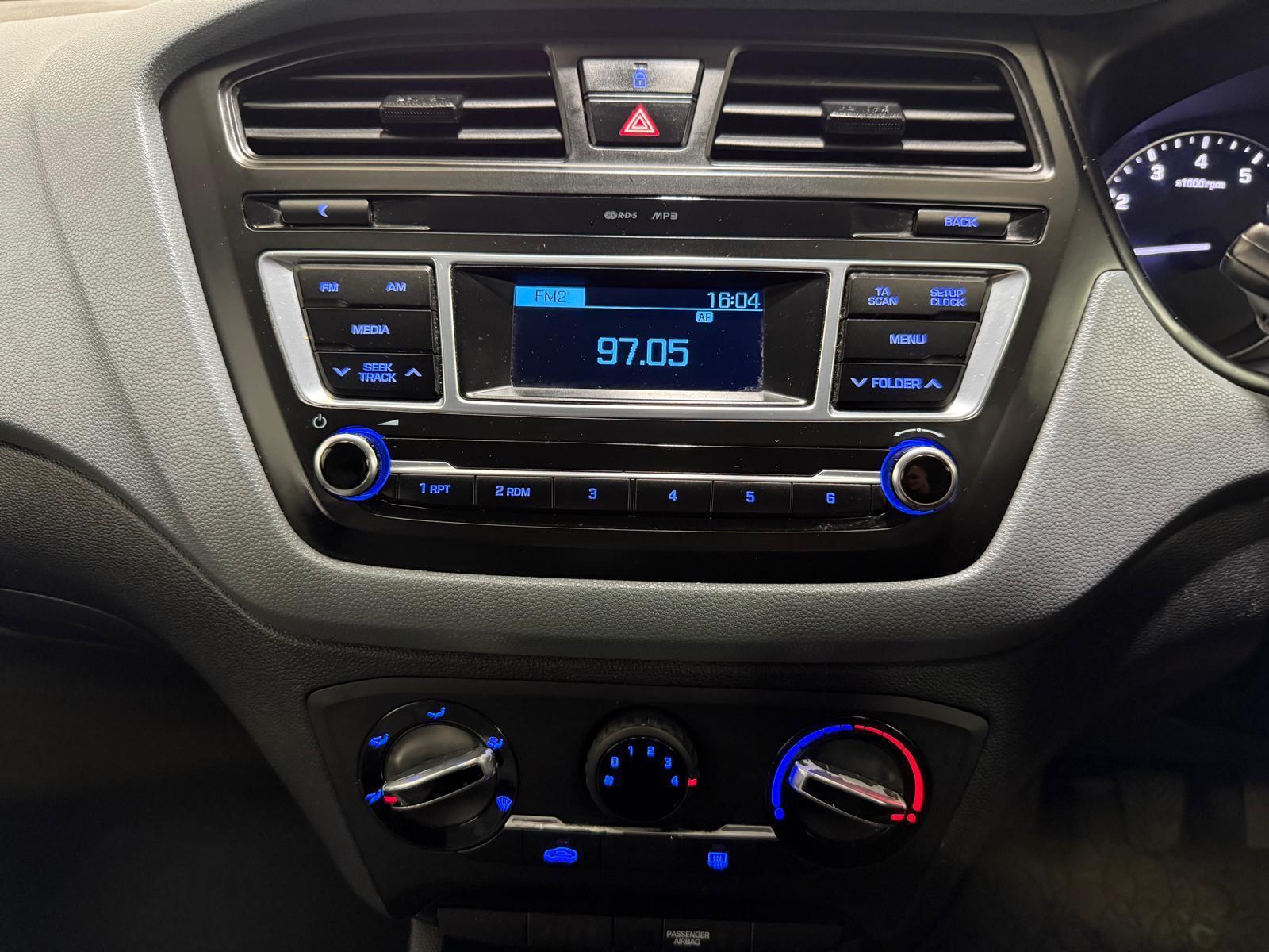 Hyundai i20 - Image 22