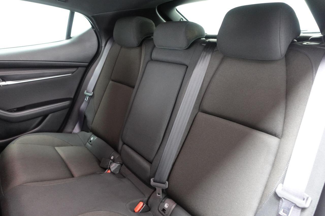 Mazda MAZDA3 - Image 20