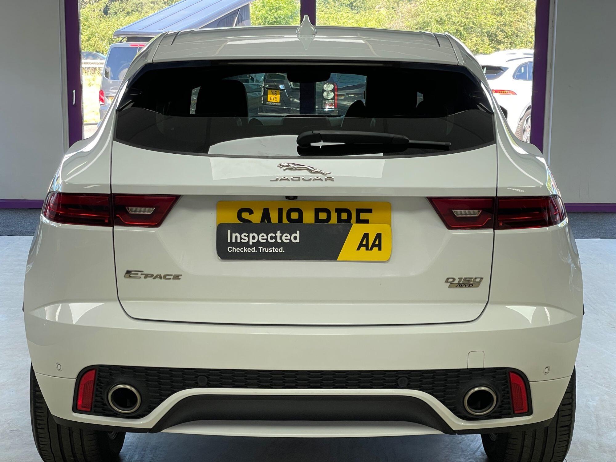 Jaguar E-Pace - Image 9
