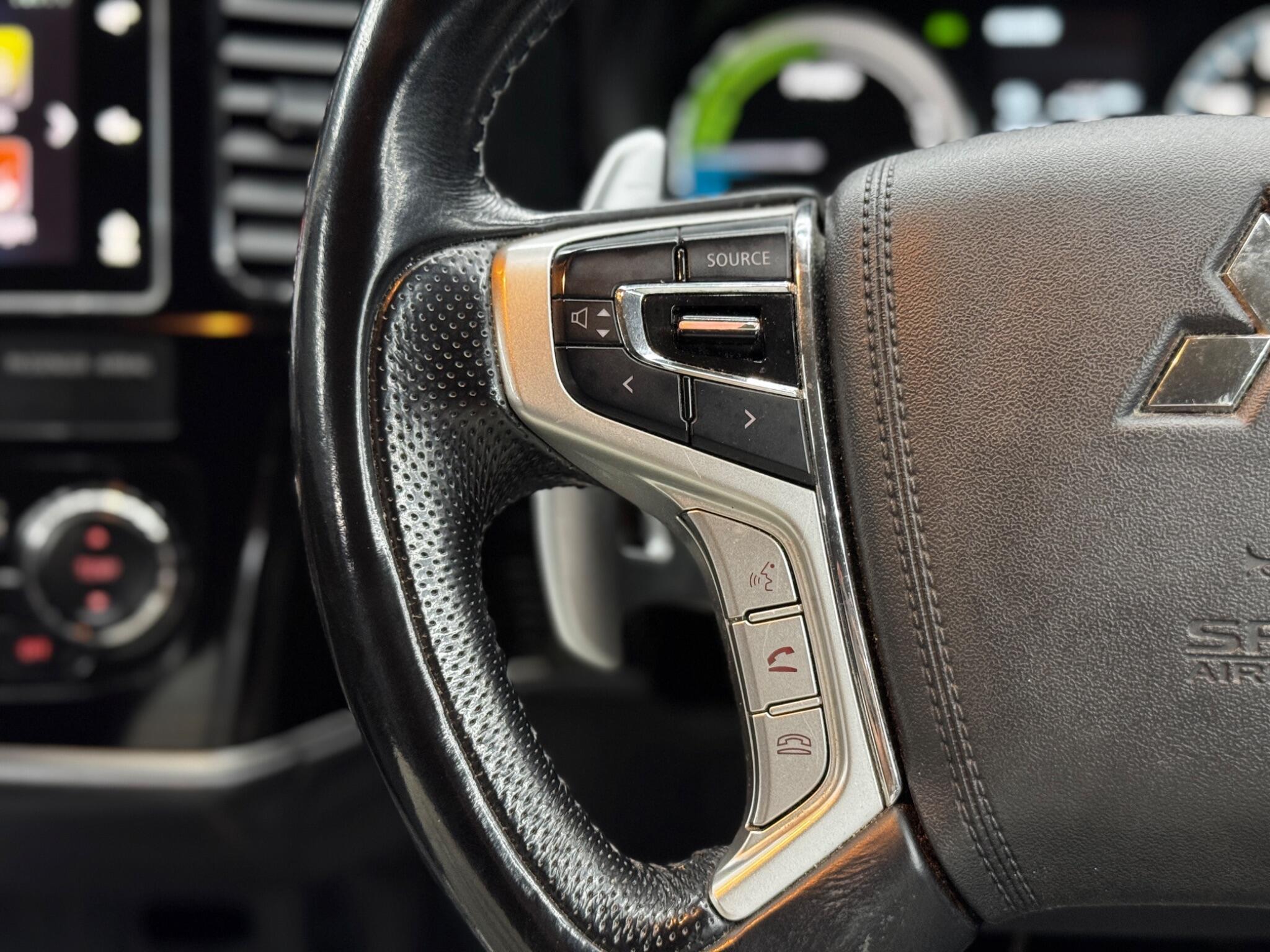 Mitsubishi Outlander - Image 20