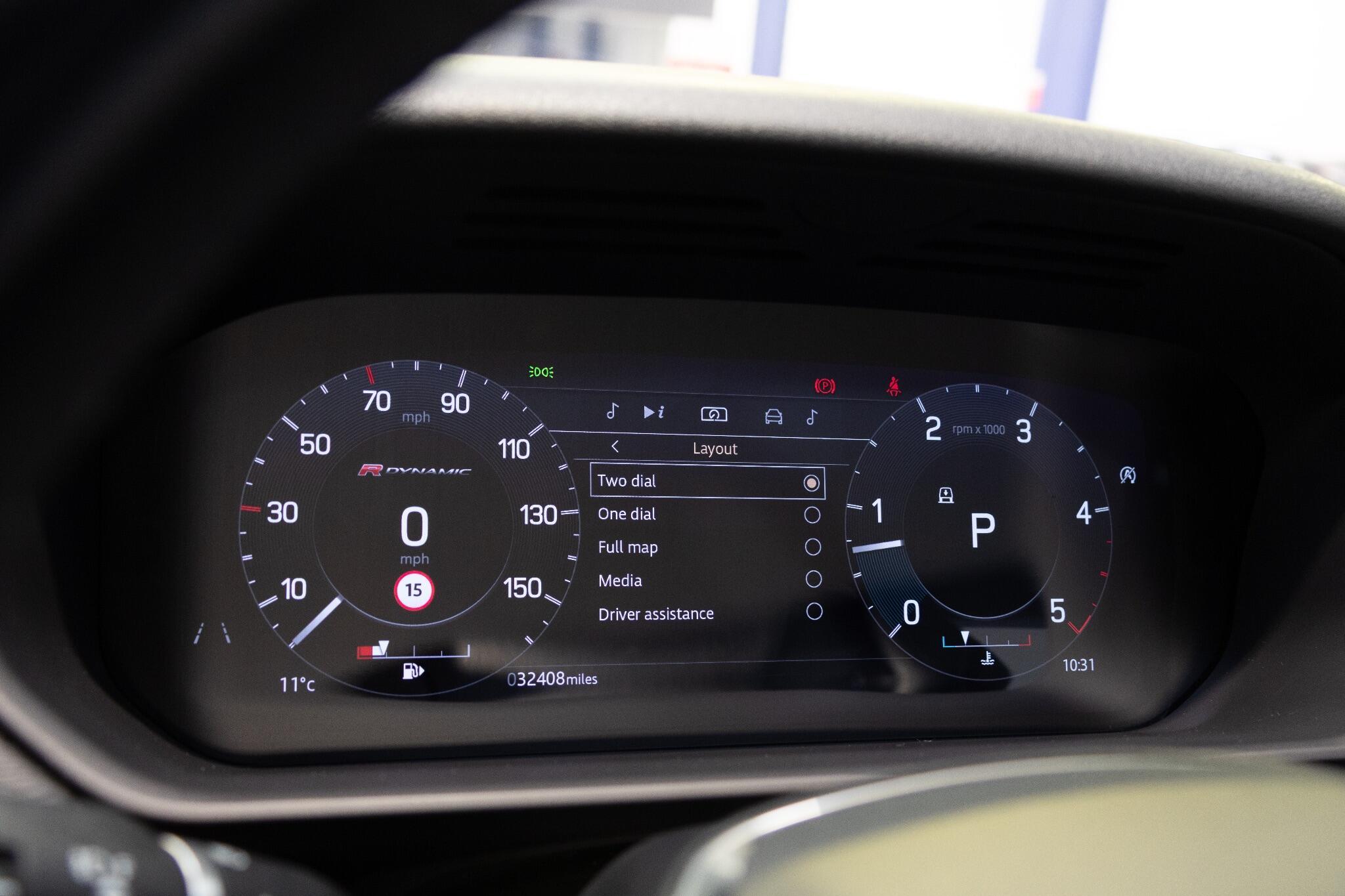 Land Rover Discovery - Image 40