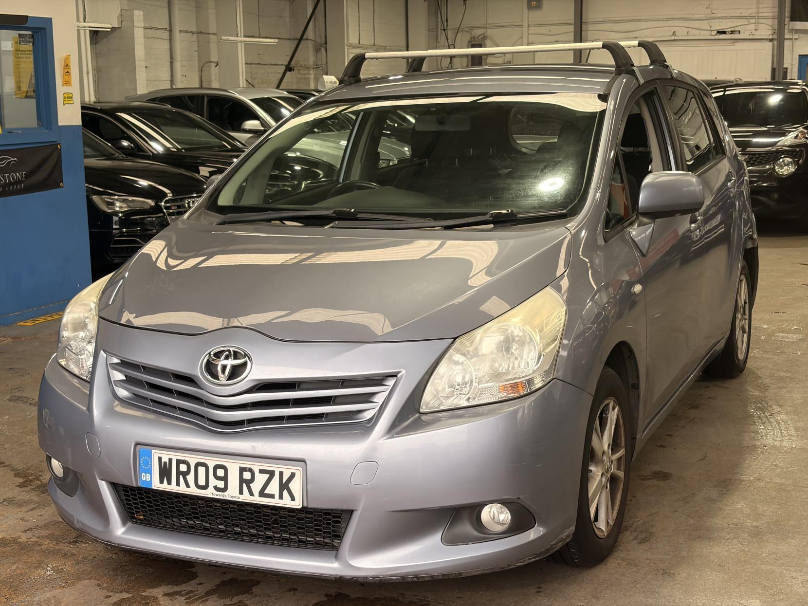 Toyota Verso - Image 2