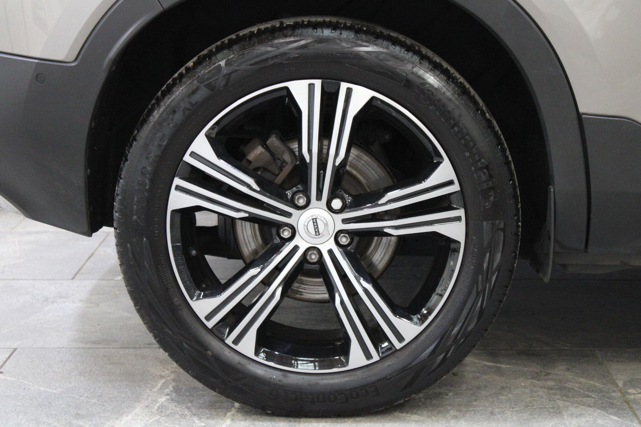 Volvo XC40 - Image 10