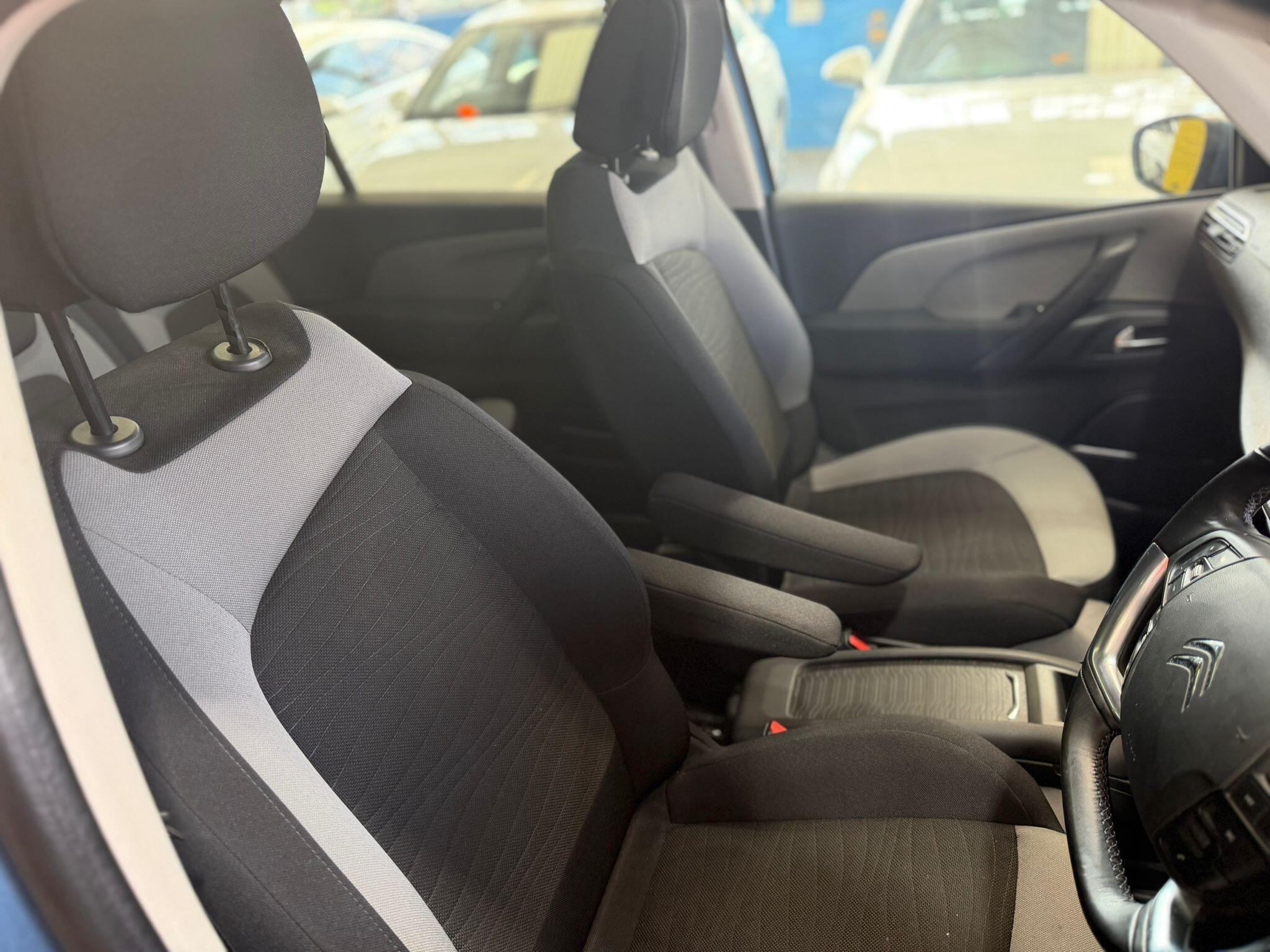 Citroen Grand C4 Picasso - Image 9
