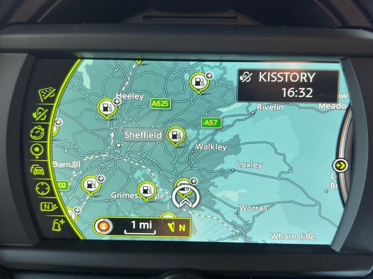 MINI Hatch - Image 5