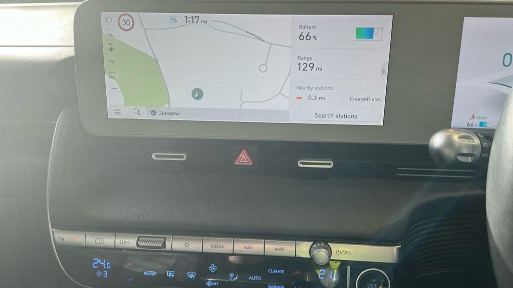 Hyundai Ioniq 5 - Image 2
