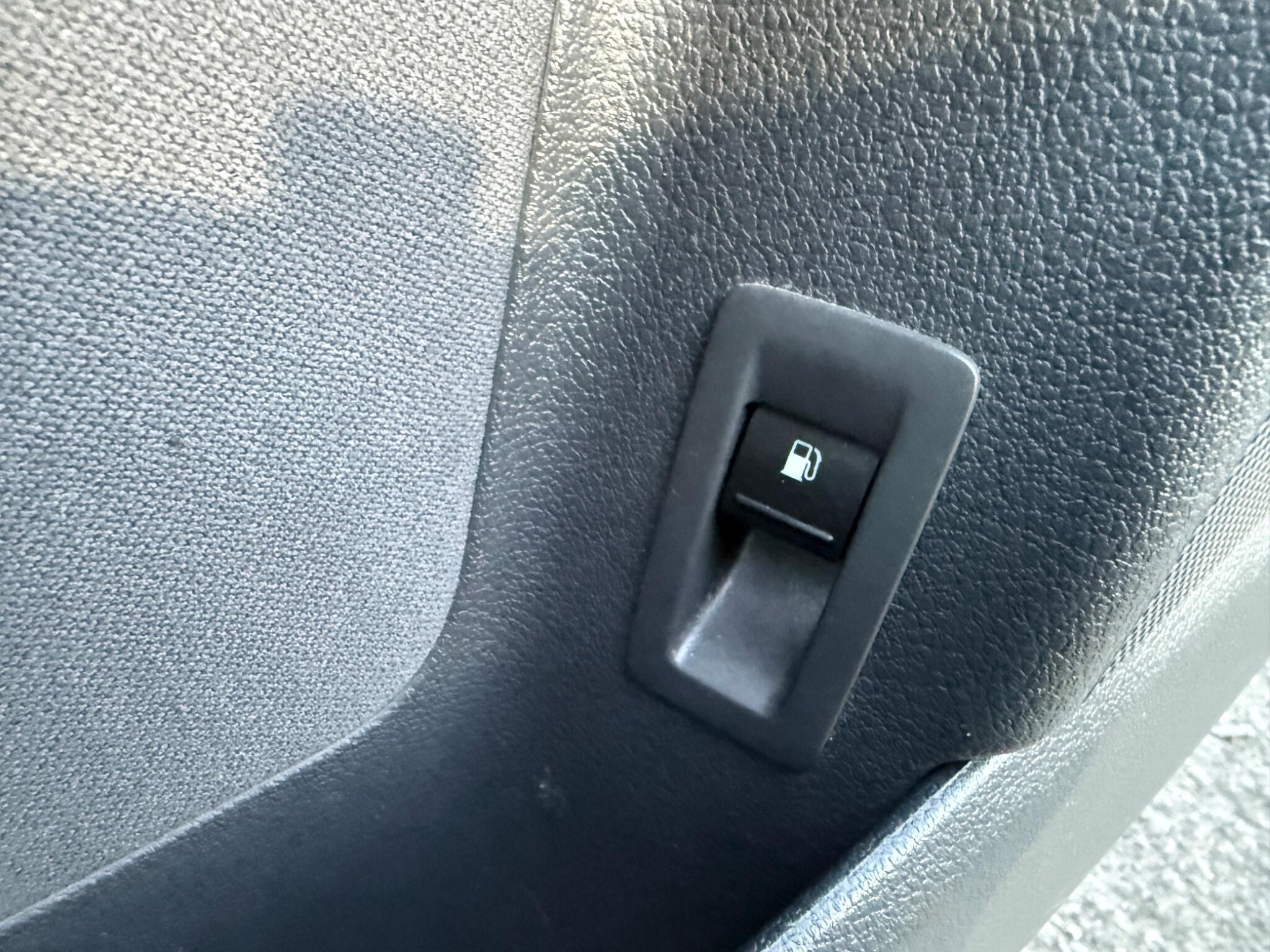 Volkswagen Golf Plus - Image 55