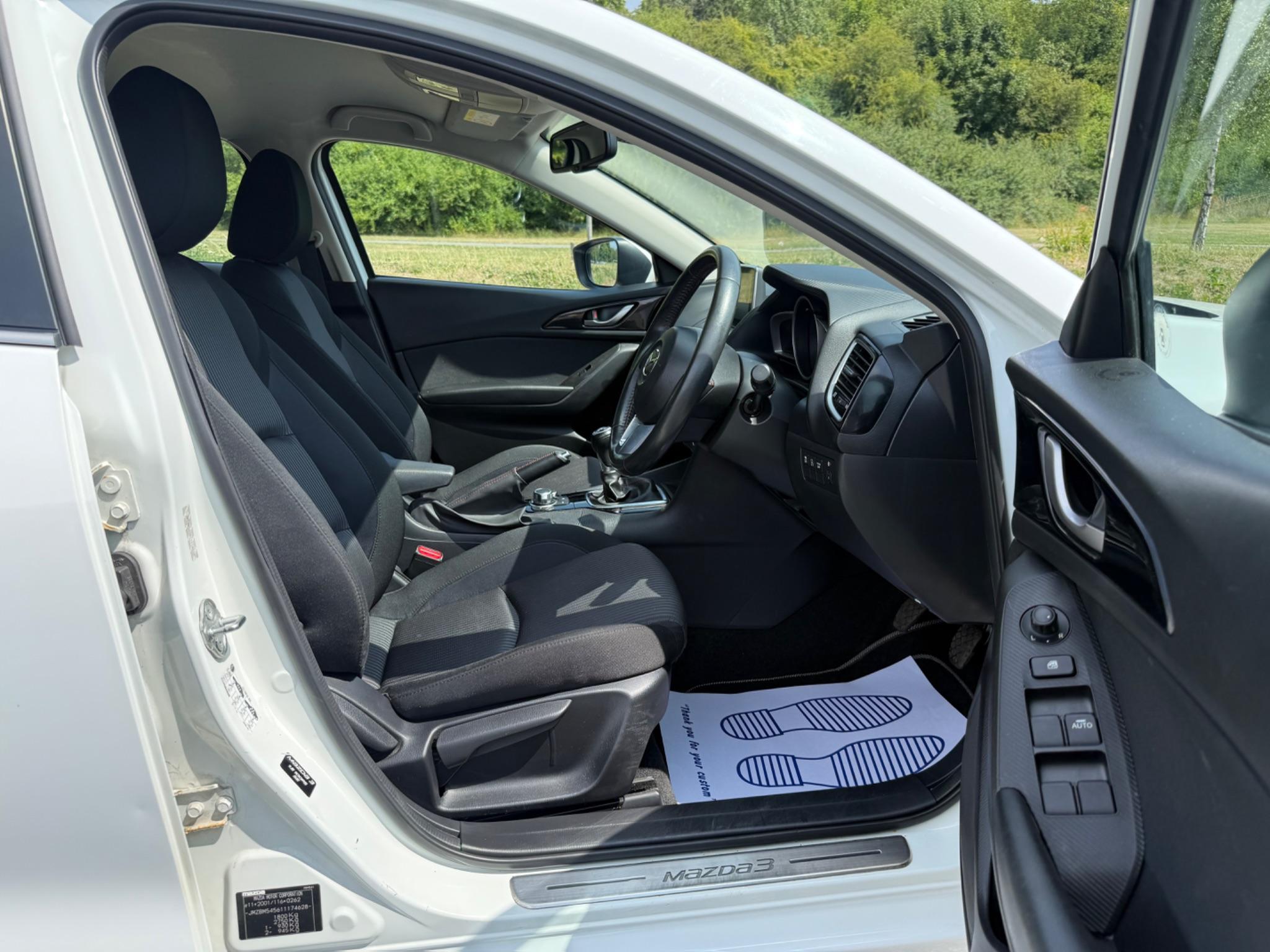 Mazda MAZDA3 - Image 21