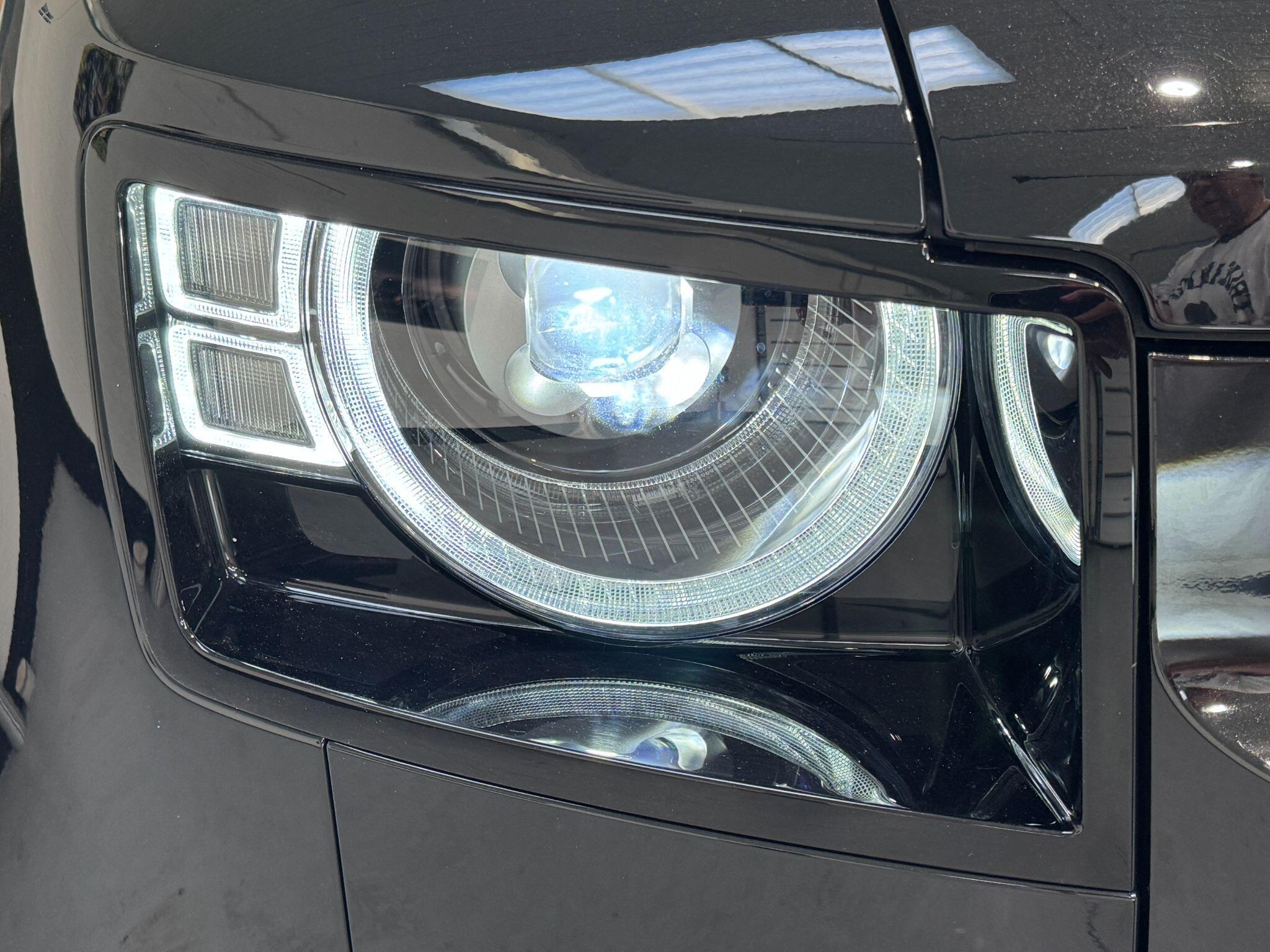 Land Rover Defender 110 - Image 80