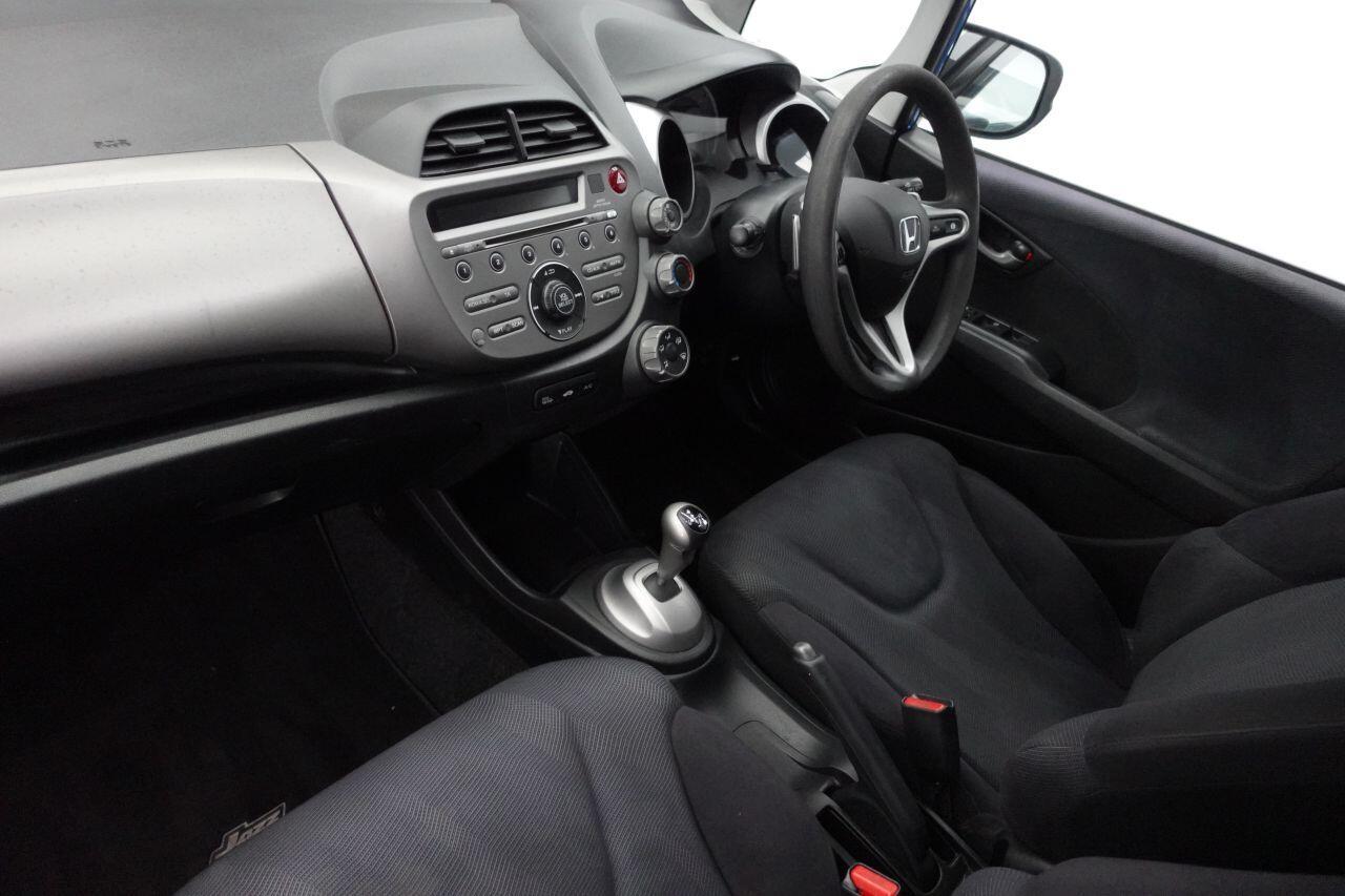 Honda Jazz - Image 20