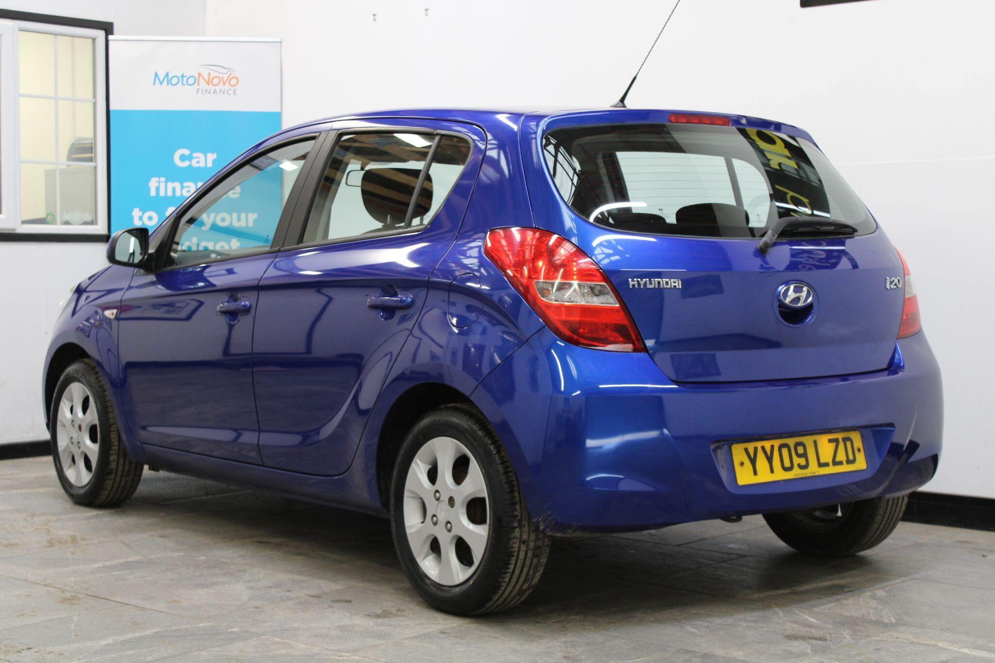 Hyundai i20 - Image 3