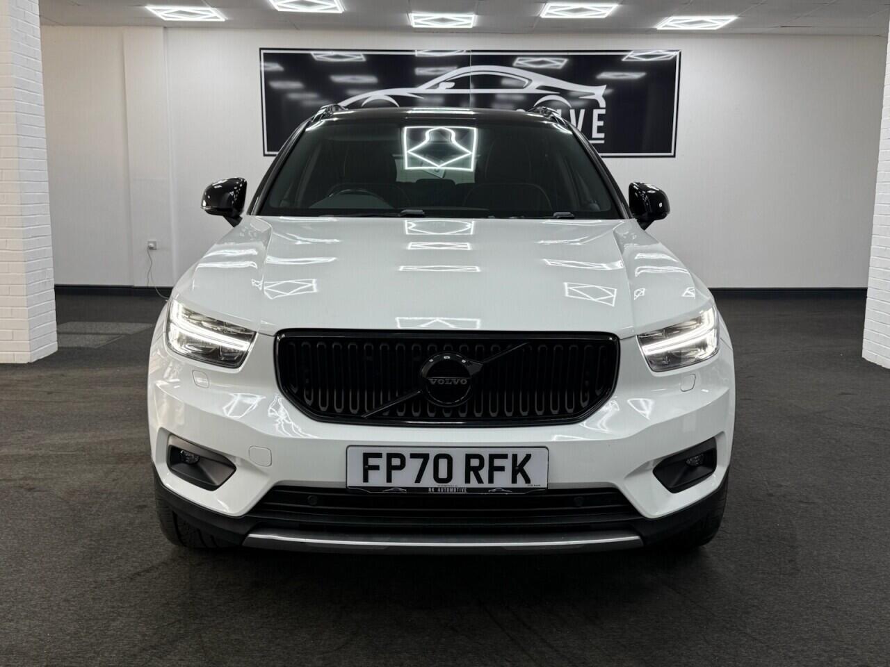 Volvo XC40 - Image 3