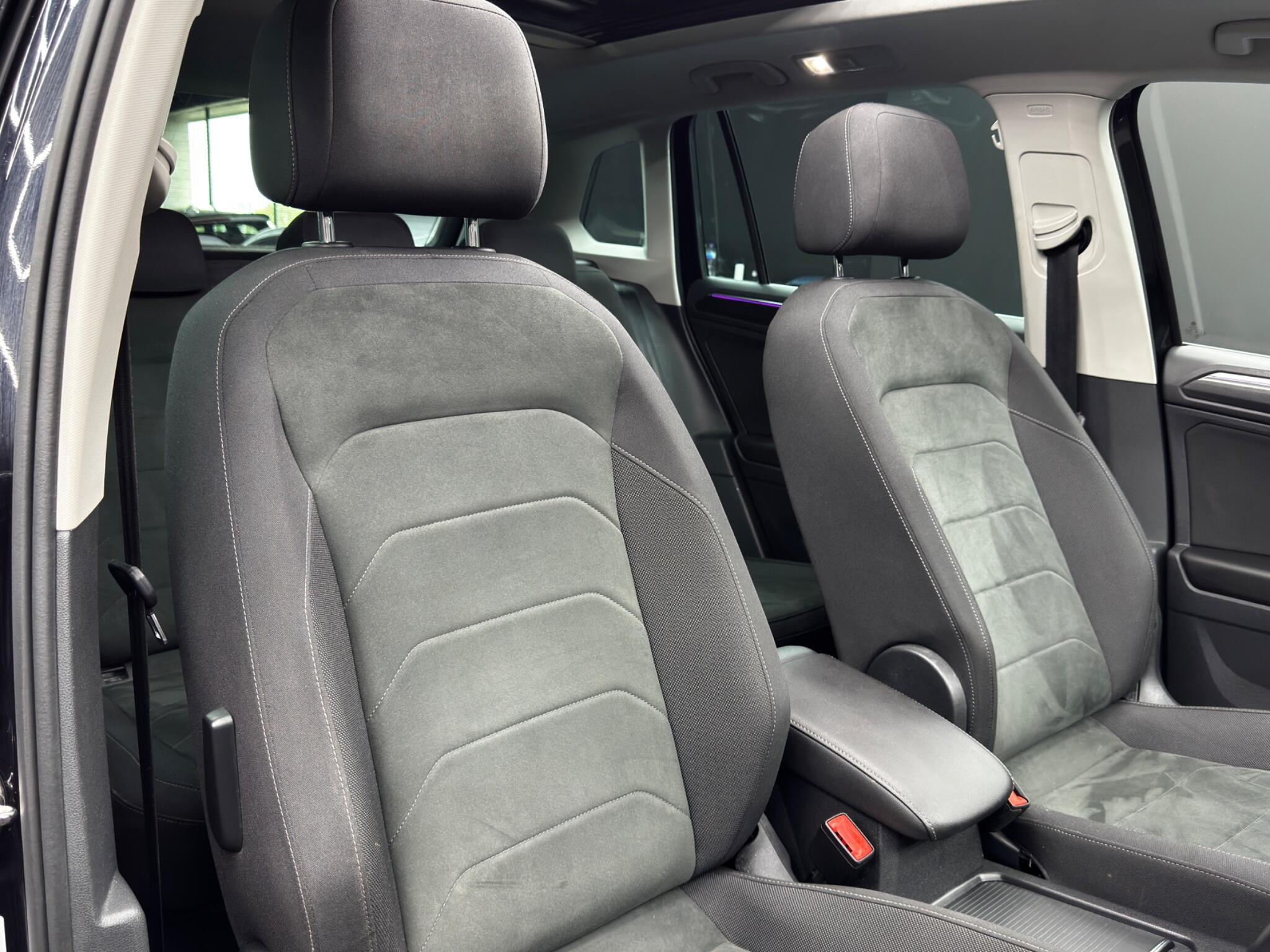 Volkswagen Tiguan - Image 12
