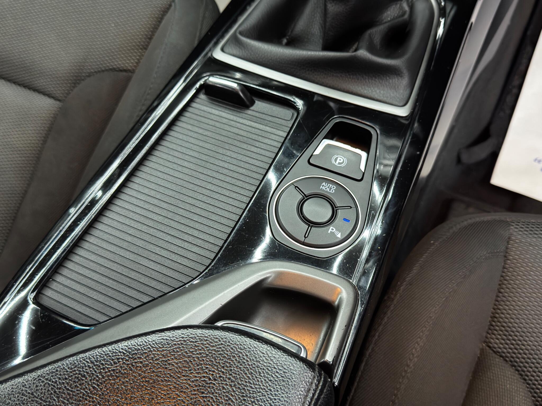 Hyundai i40 - Image 24