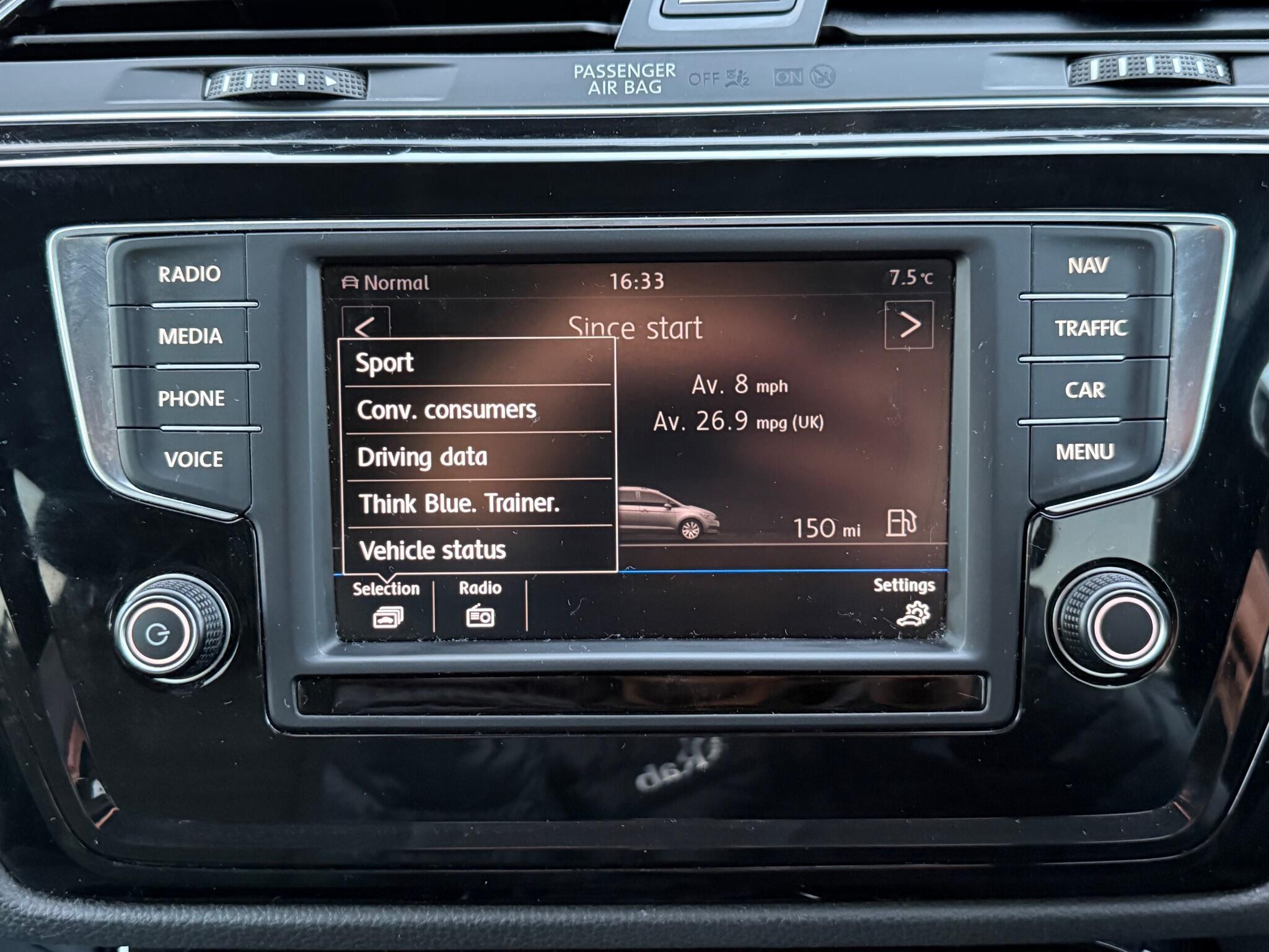 Volkswagen Touran - Image 46