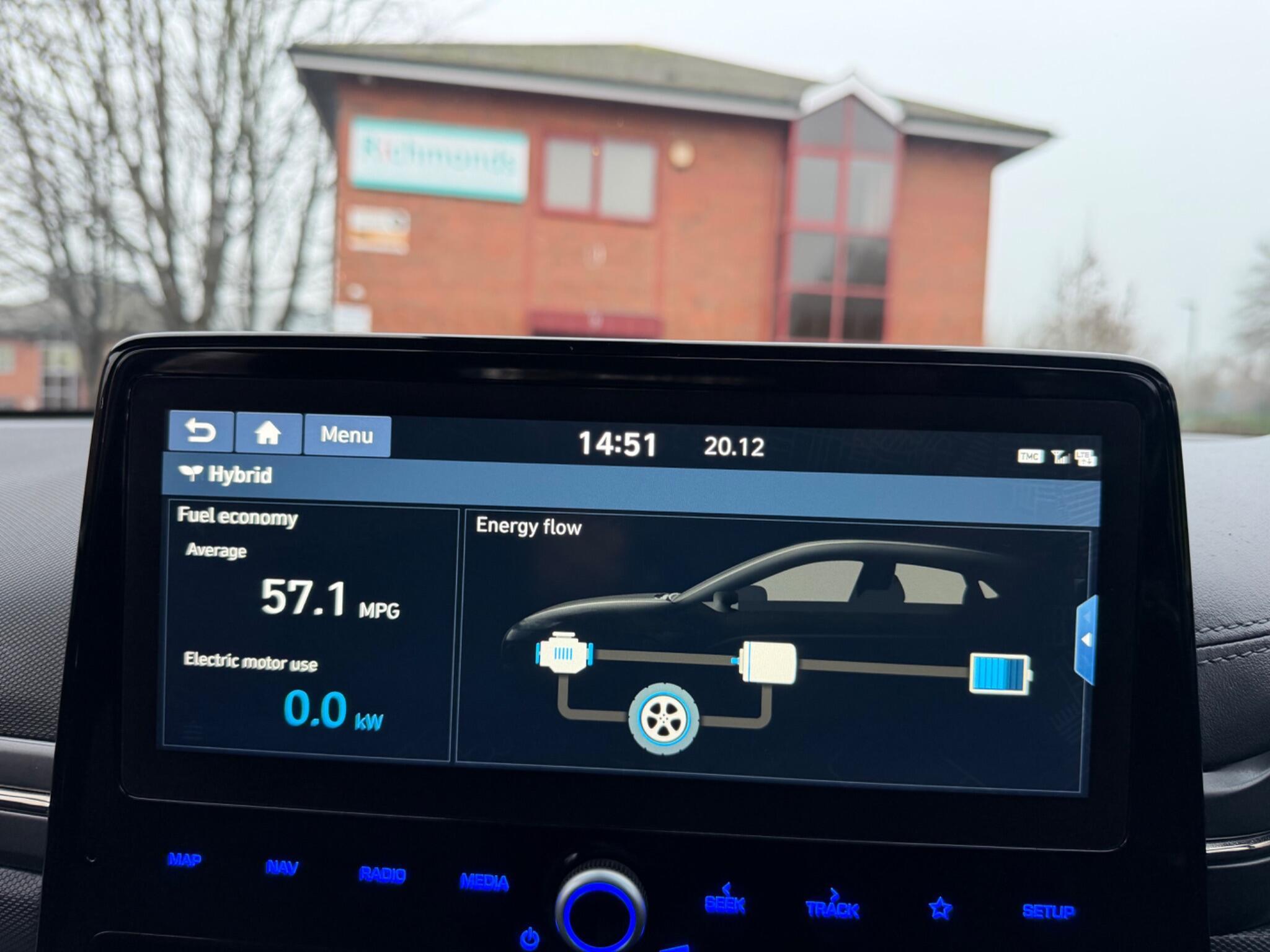 Hyundai Ioniq - Image 71