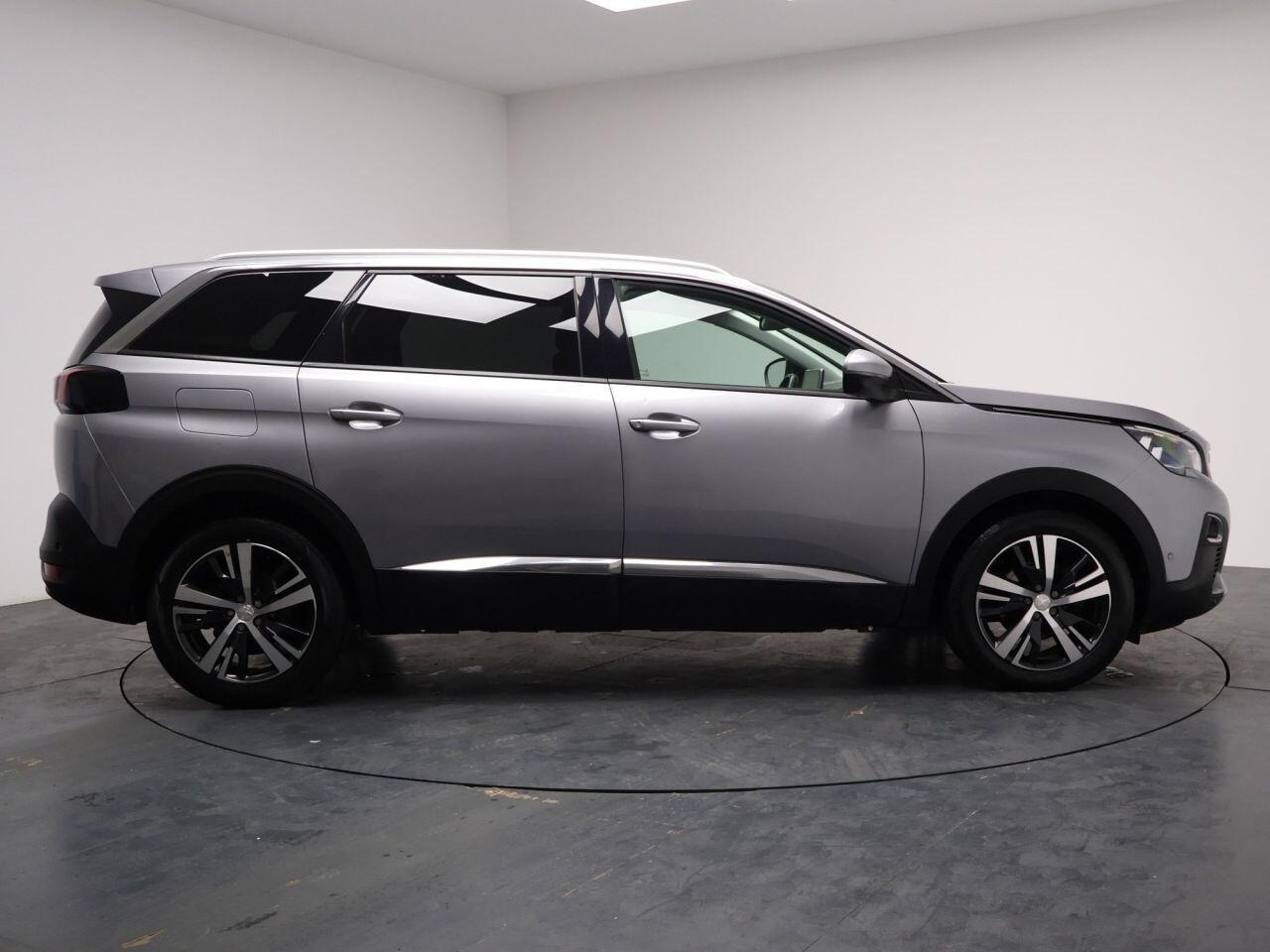 Peugeot 5008 - Image 15