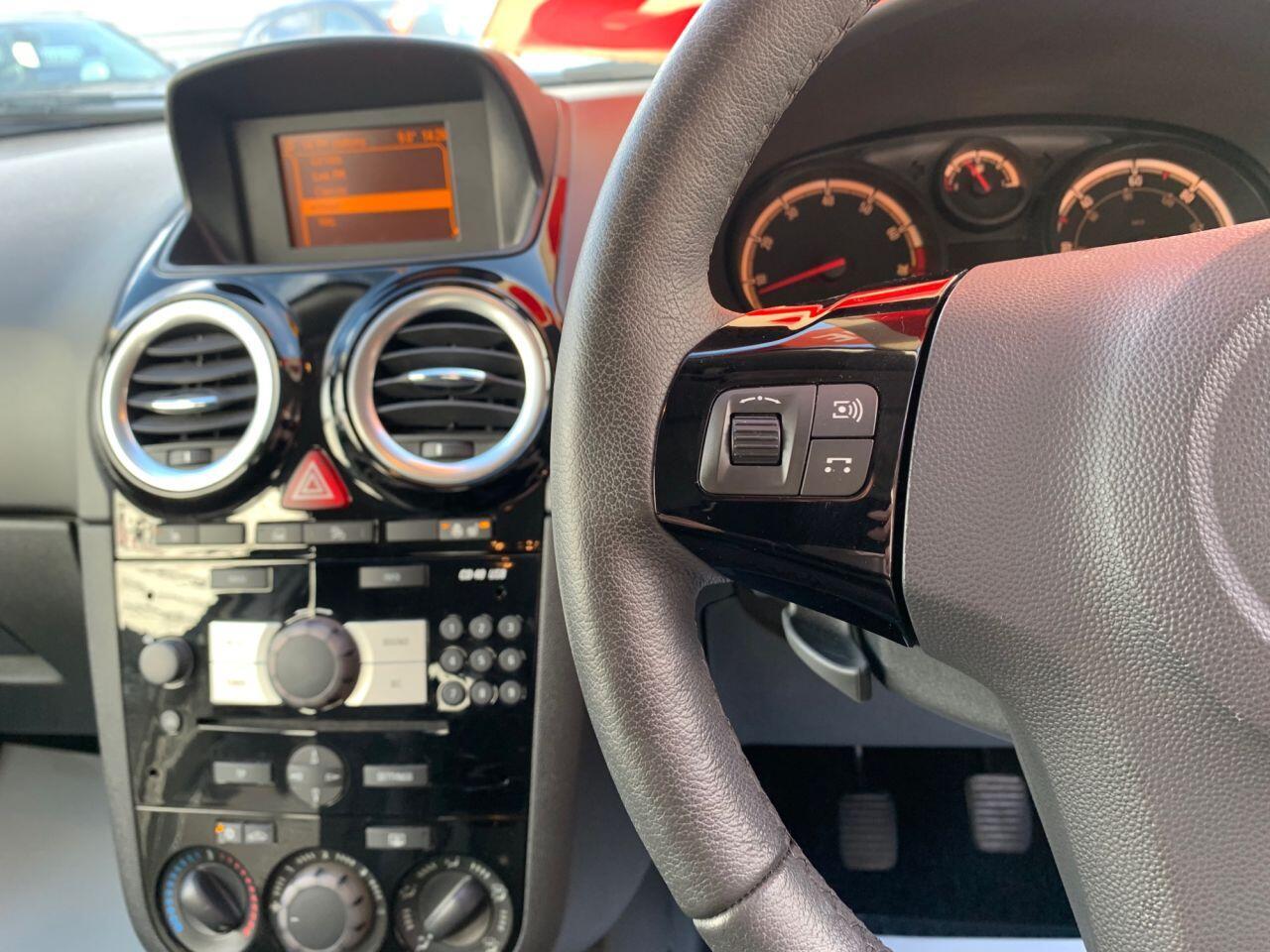 Vauxhall Corsa - Image 19