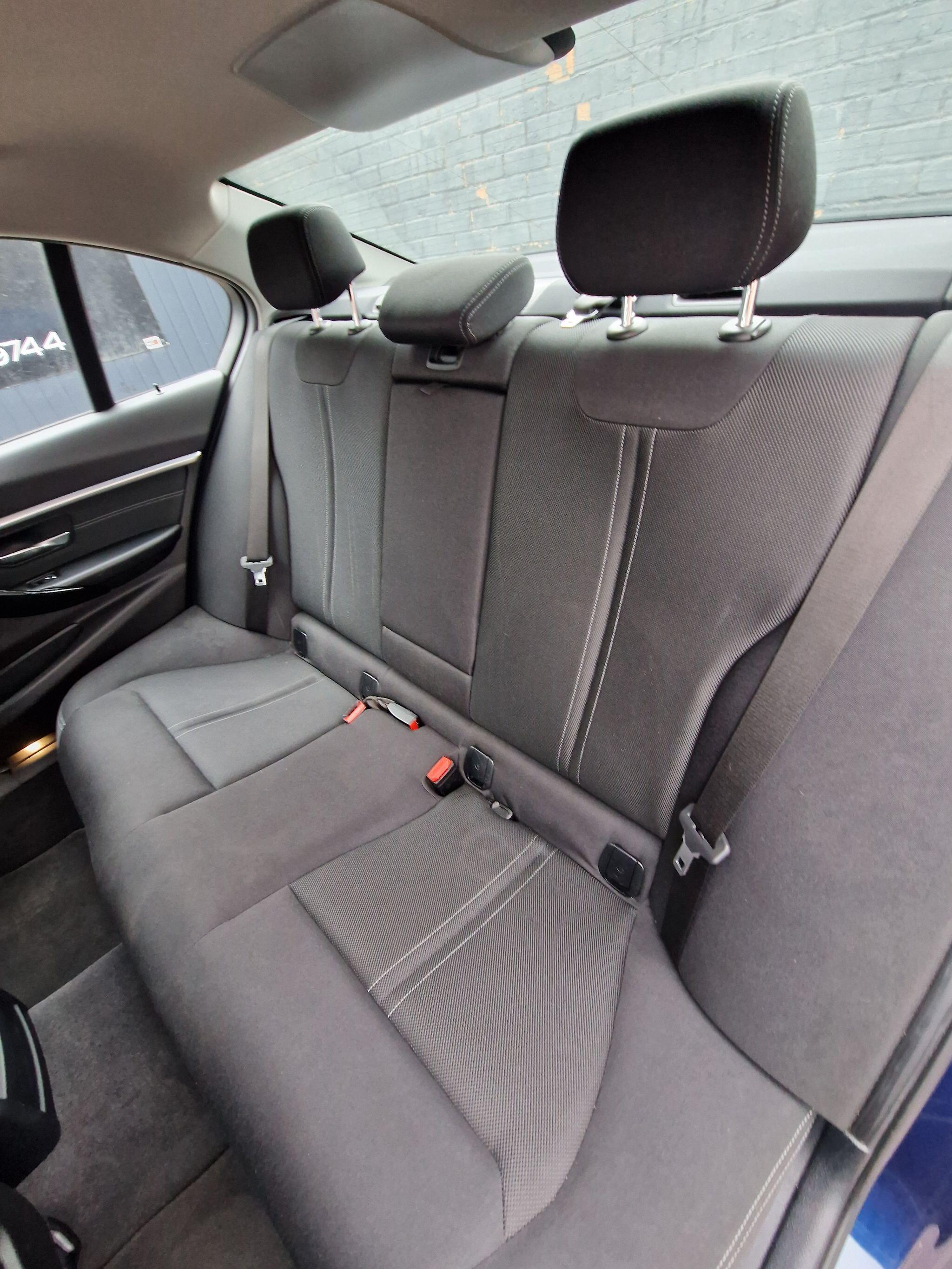 BMW 3 Series - Image 36