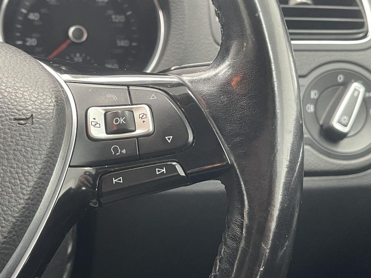 Volkswagen Polo - Image 38