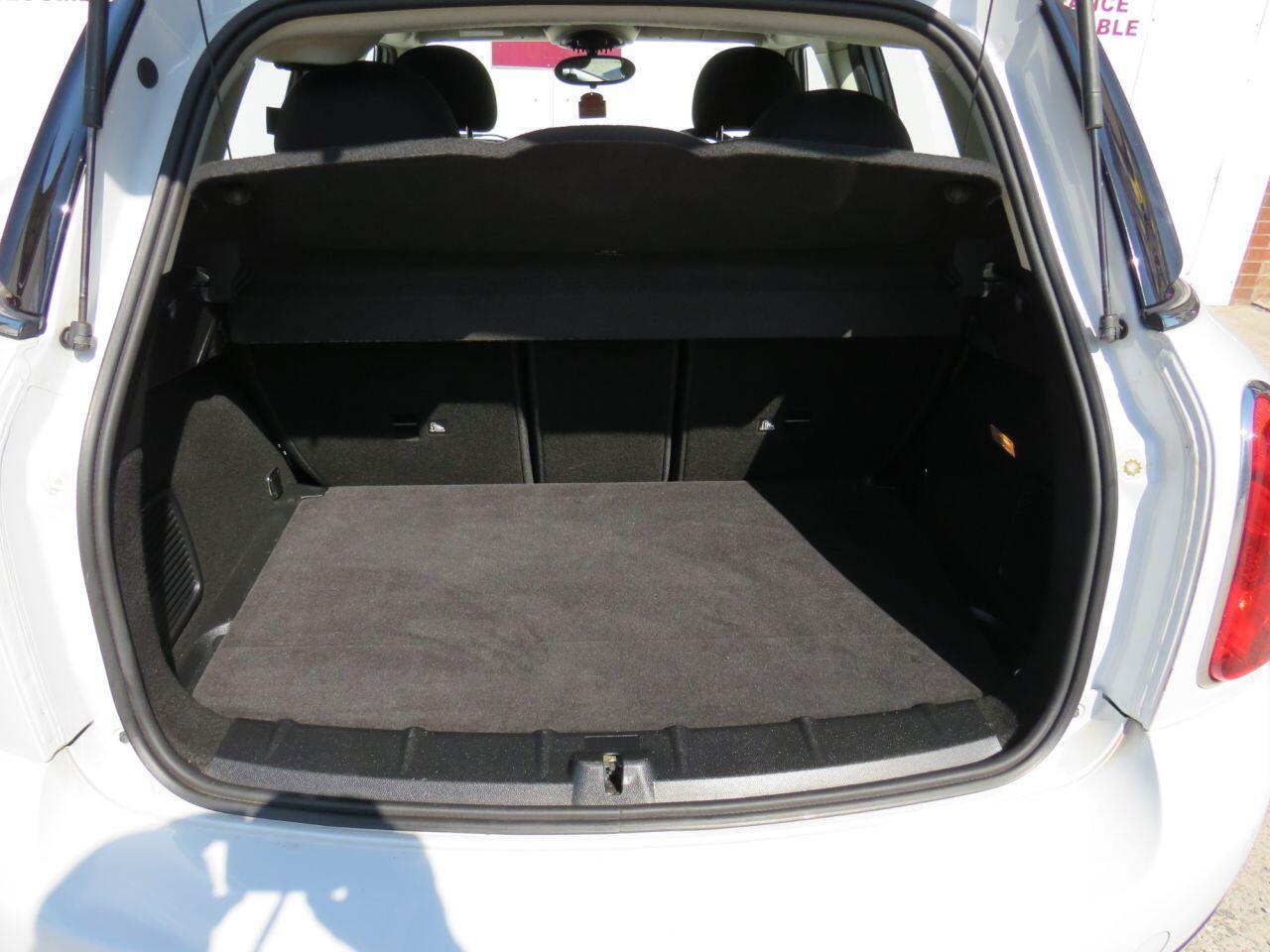 MINI Countryman - Image 11