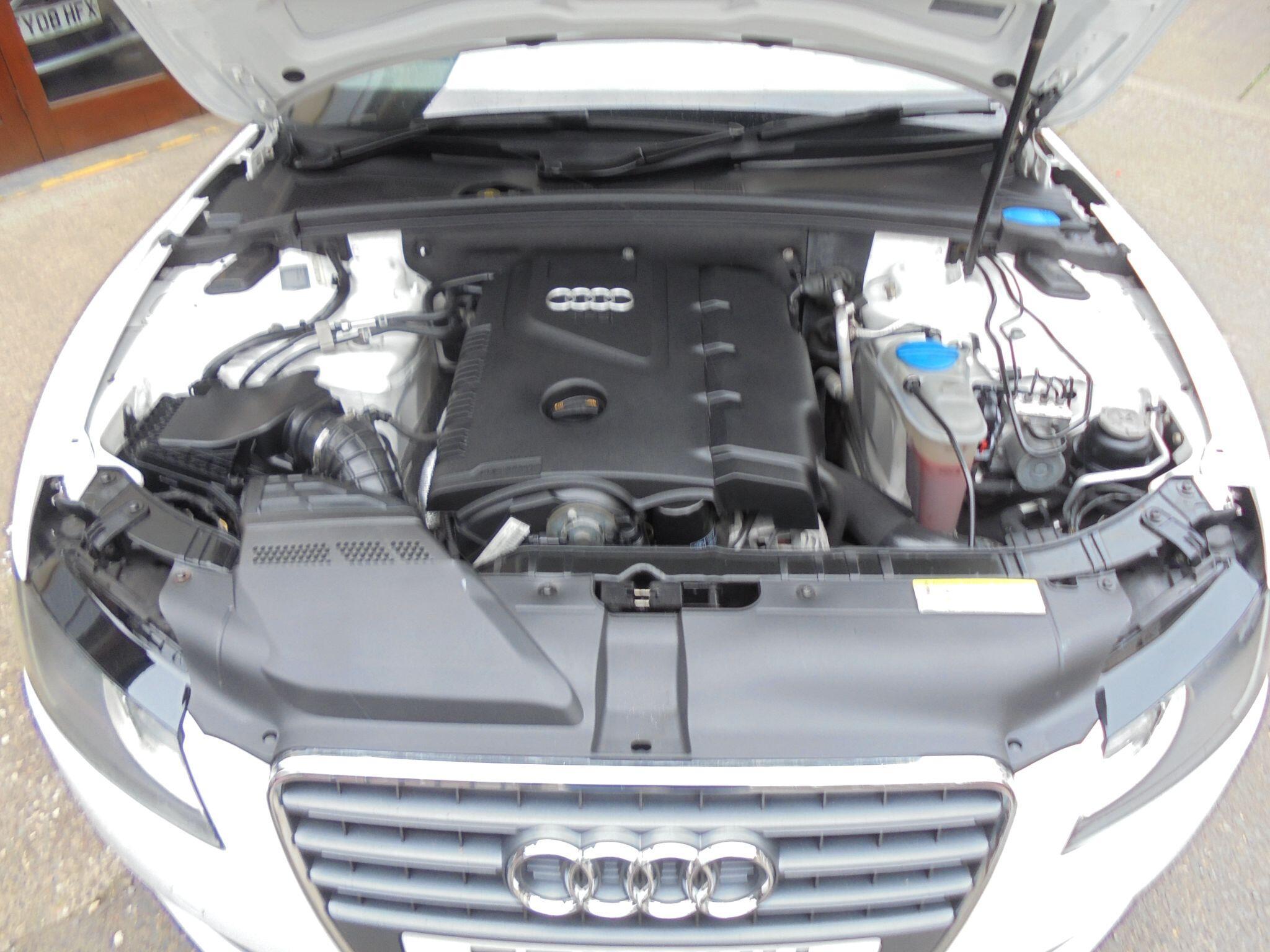 Audi A5 CABRIOLET - Image 19