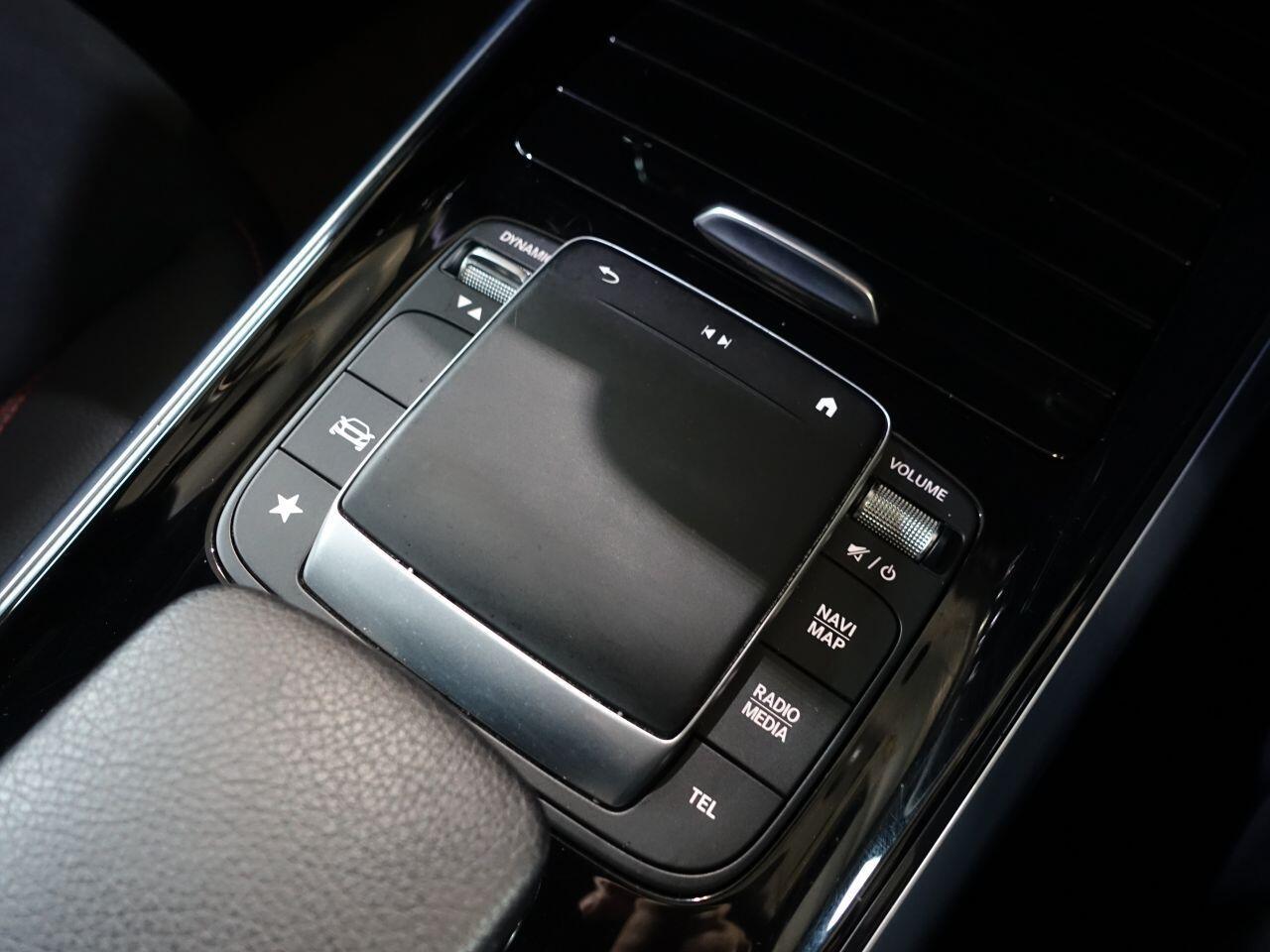 Mercedes-benz GLA - Image 19