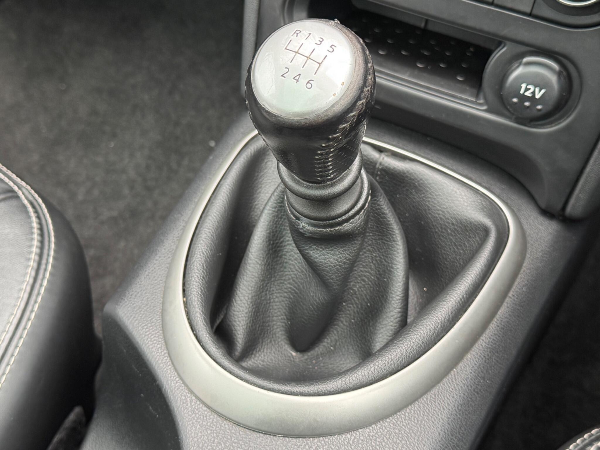 Nissan Qashqai - Image 11