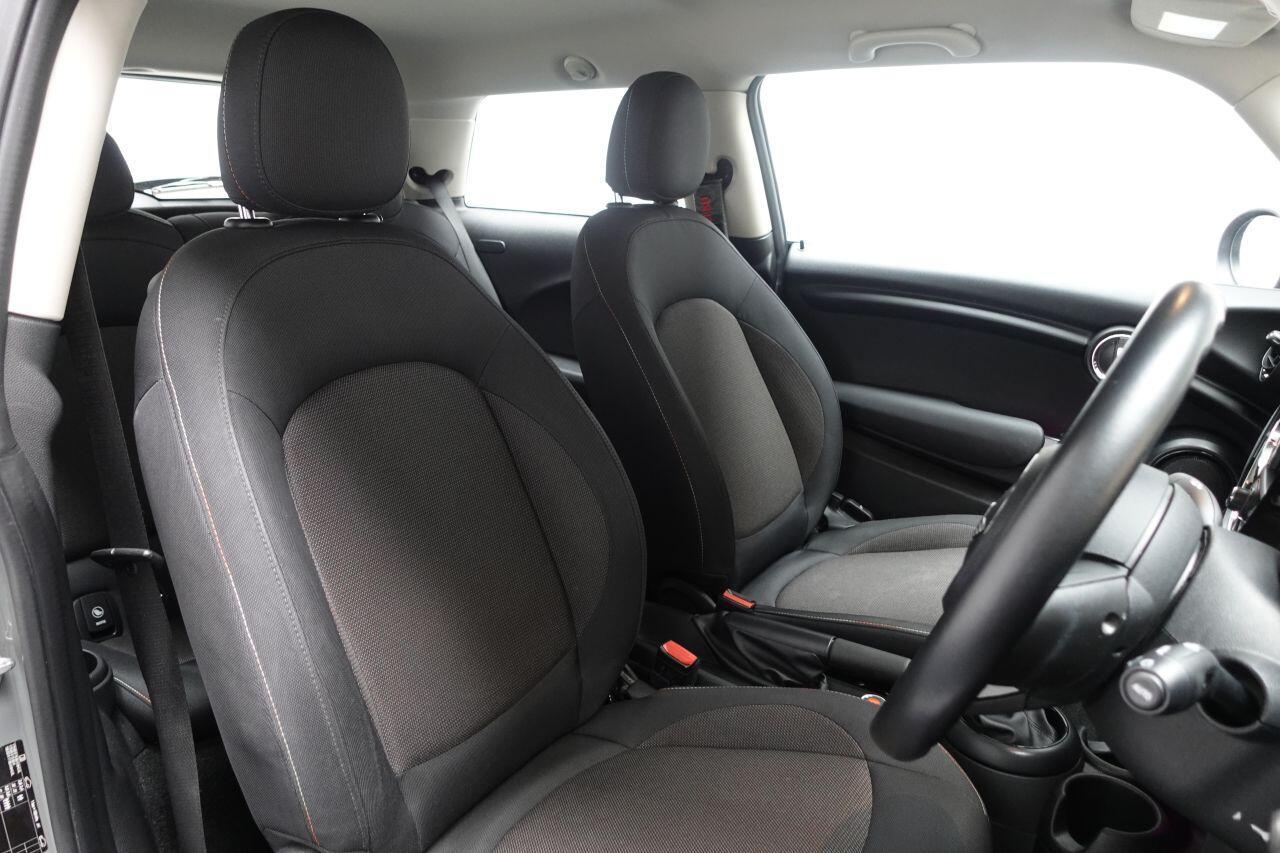 MINI Hatch - Image 3