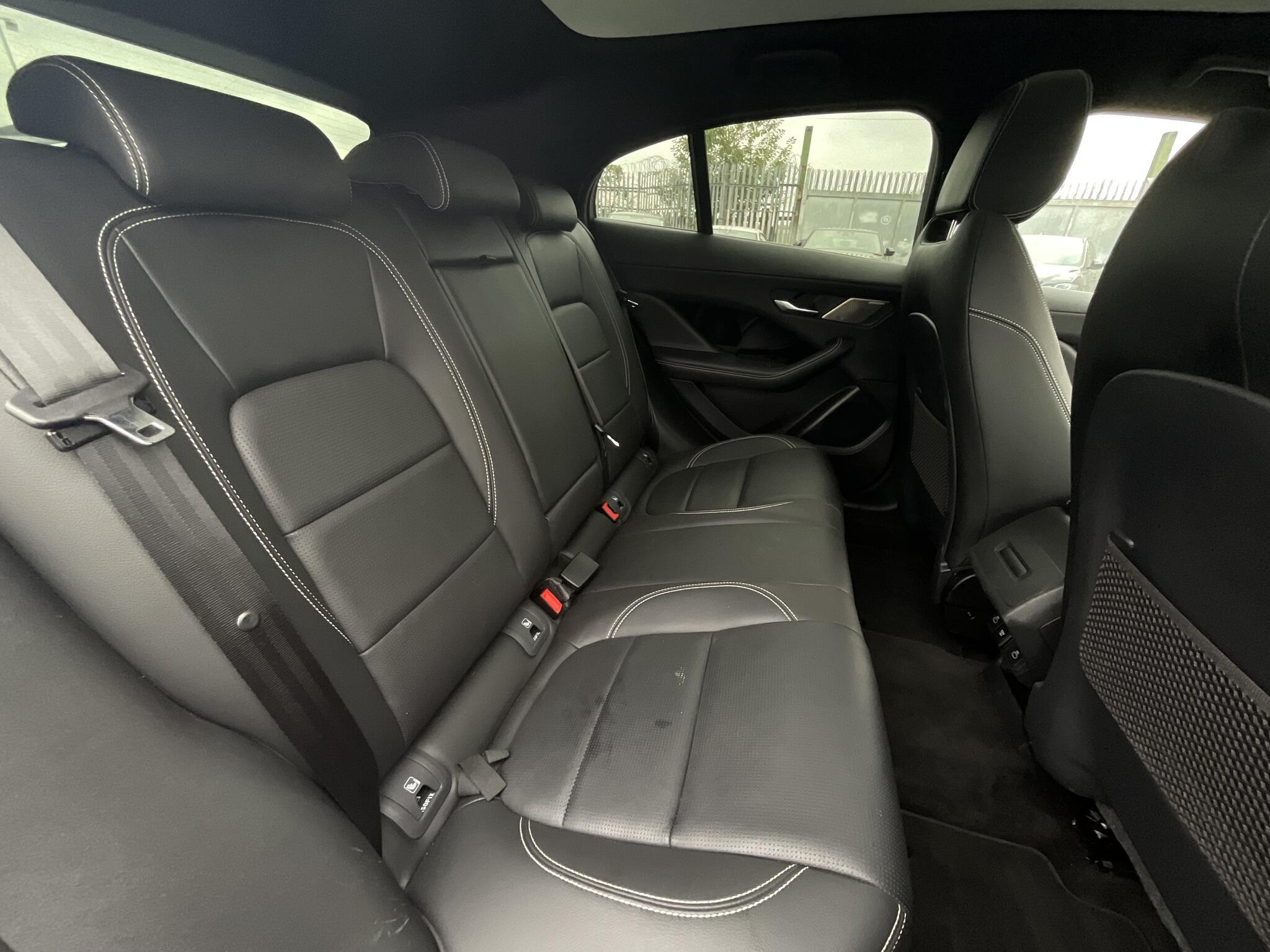 Jaguar I-Pace - Image 11