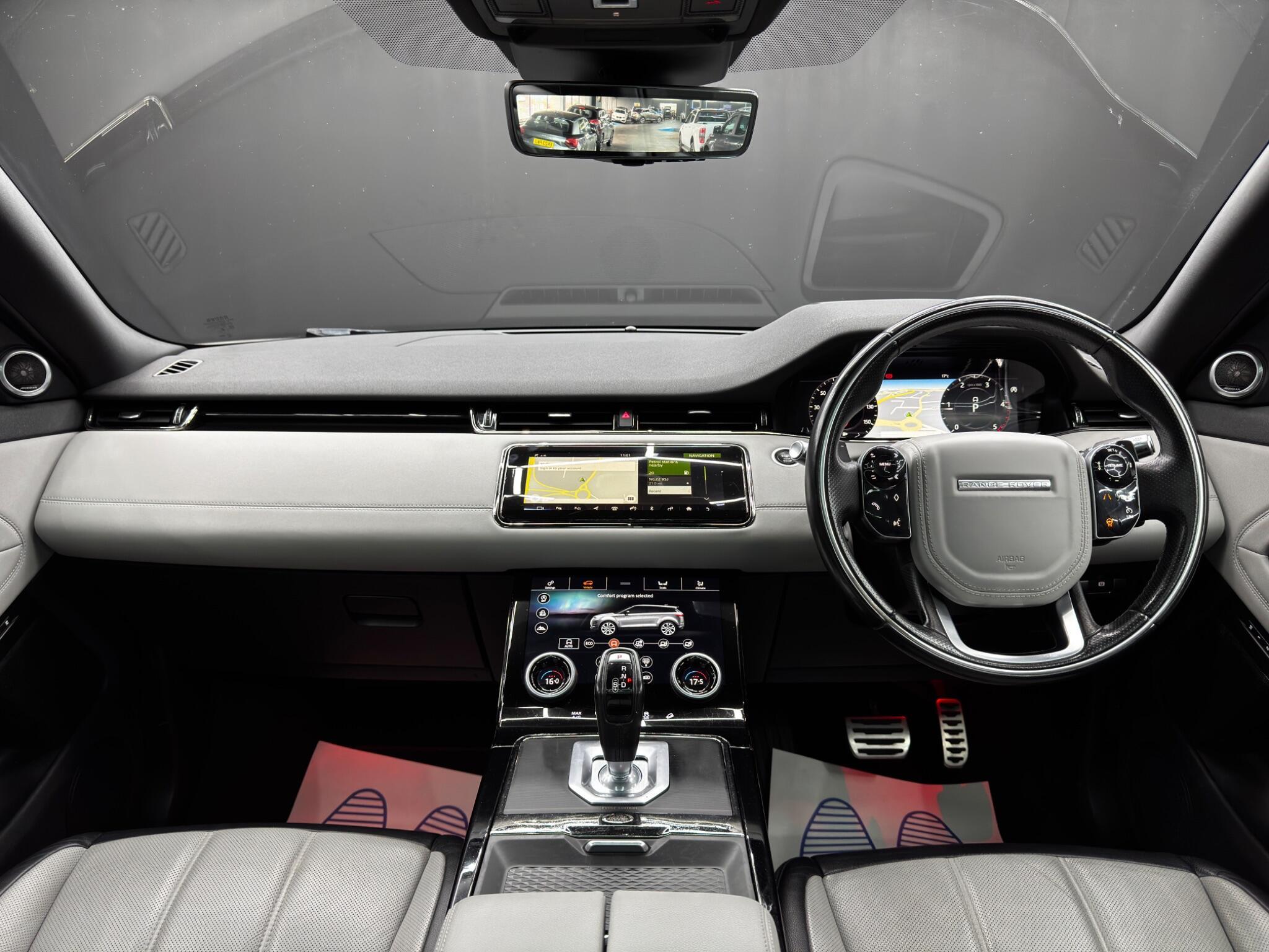 Land Rover Range Rover Evoque - Image 10