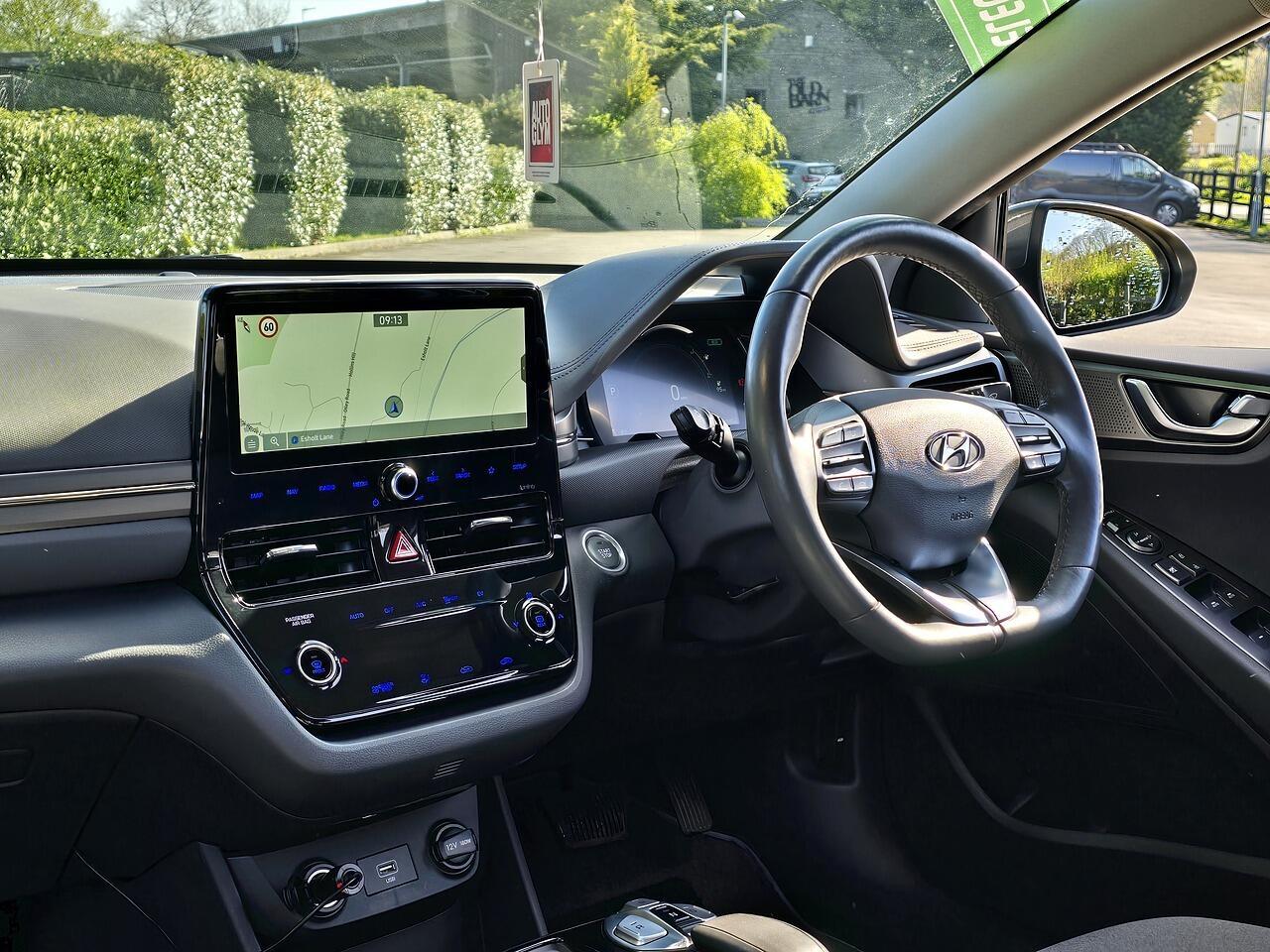 Hyundai Ioniq - Image 3