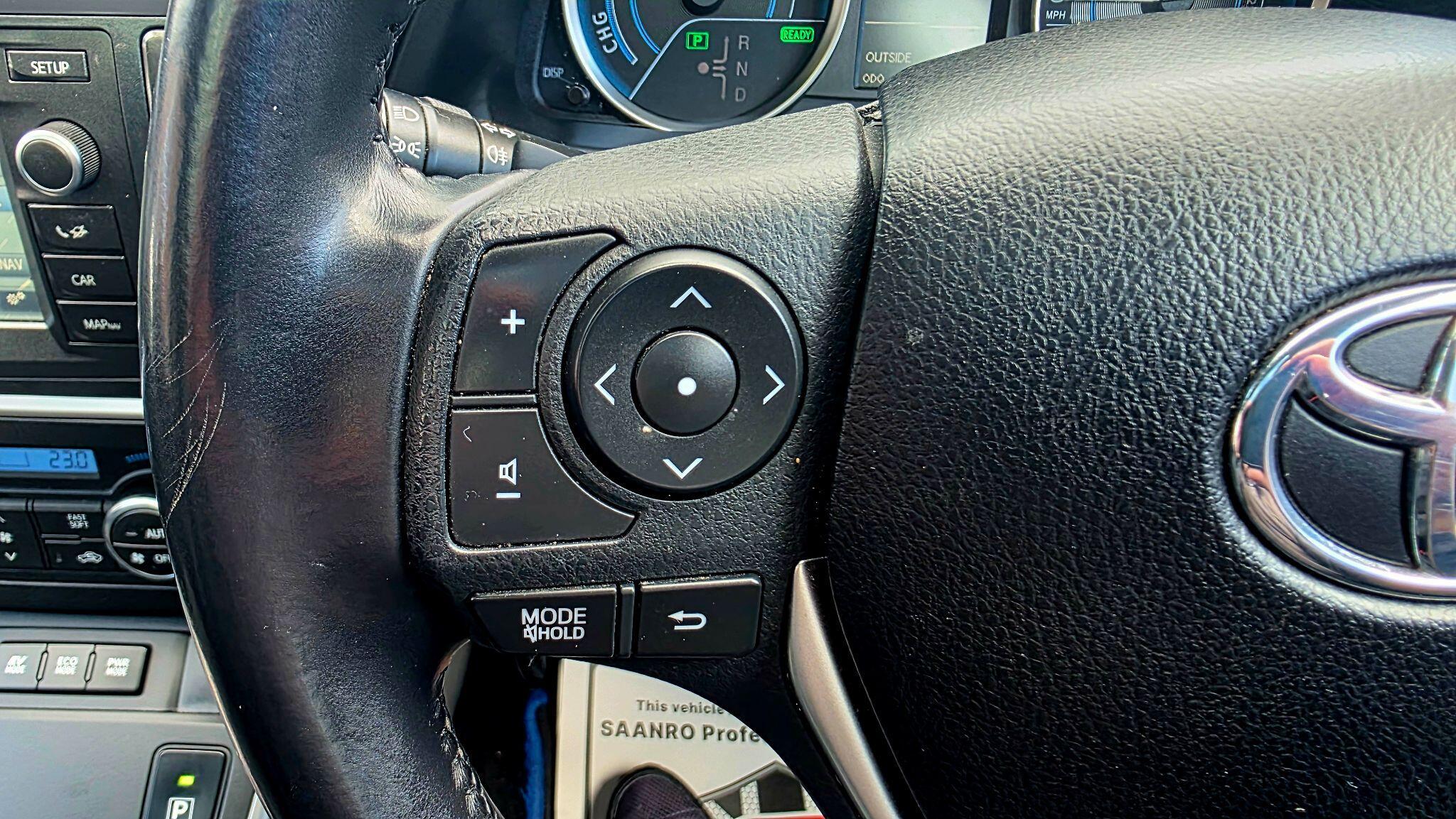 Toyota Auris - Image 28