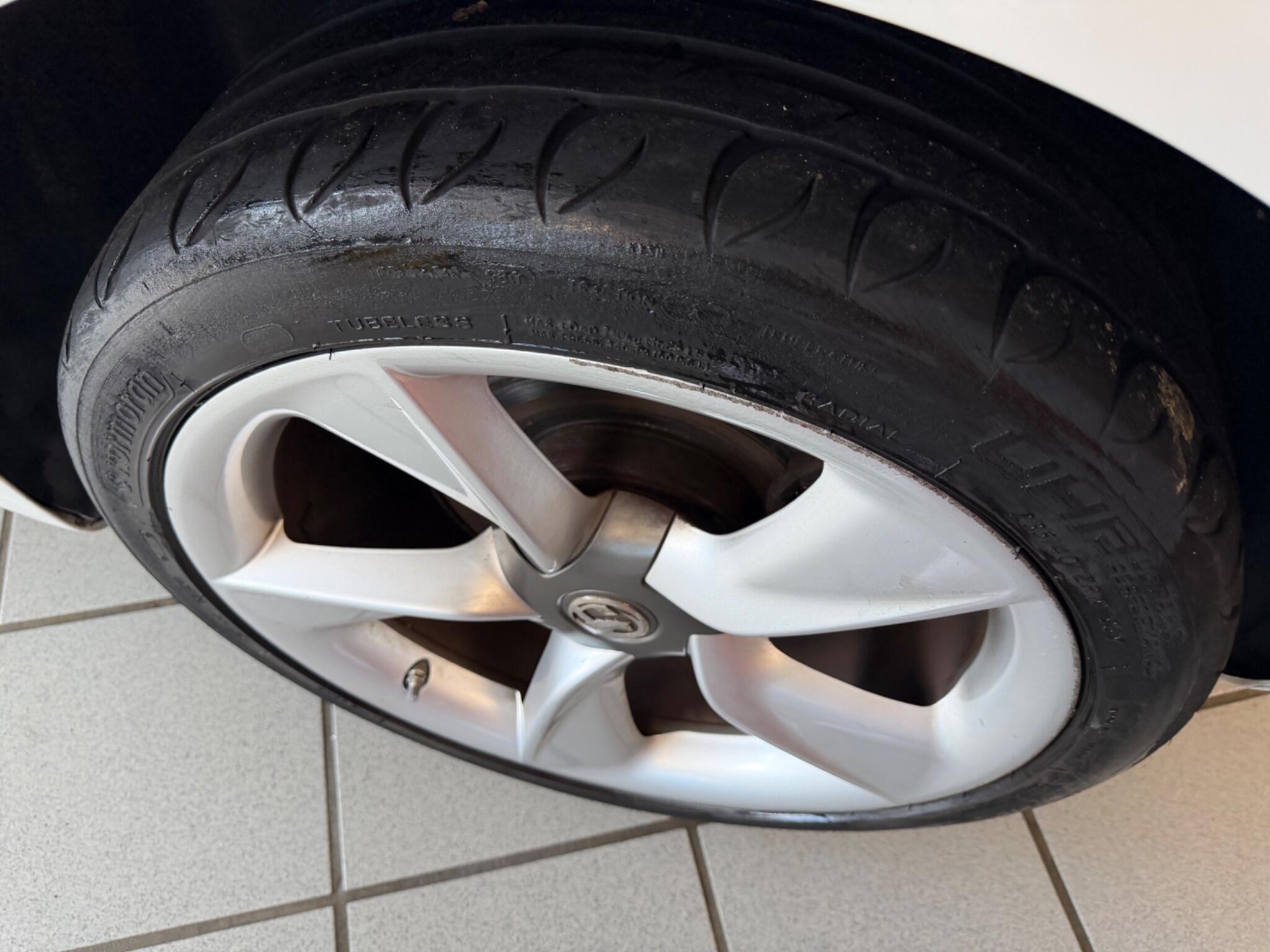 Vauxhall Astra GTC - Image 12