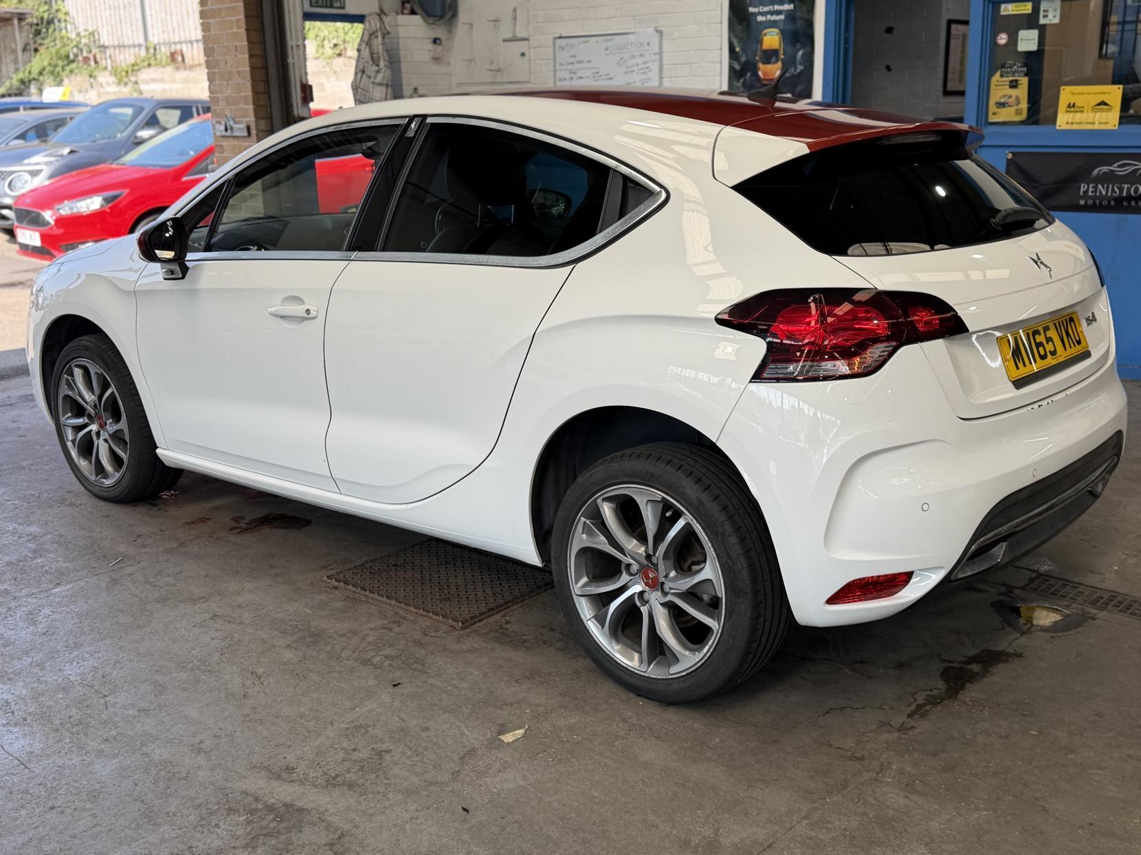 DS AUTOMOBILES DS 4 - Image 5