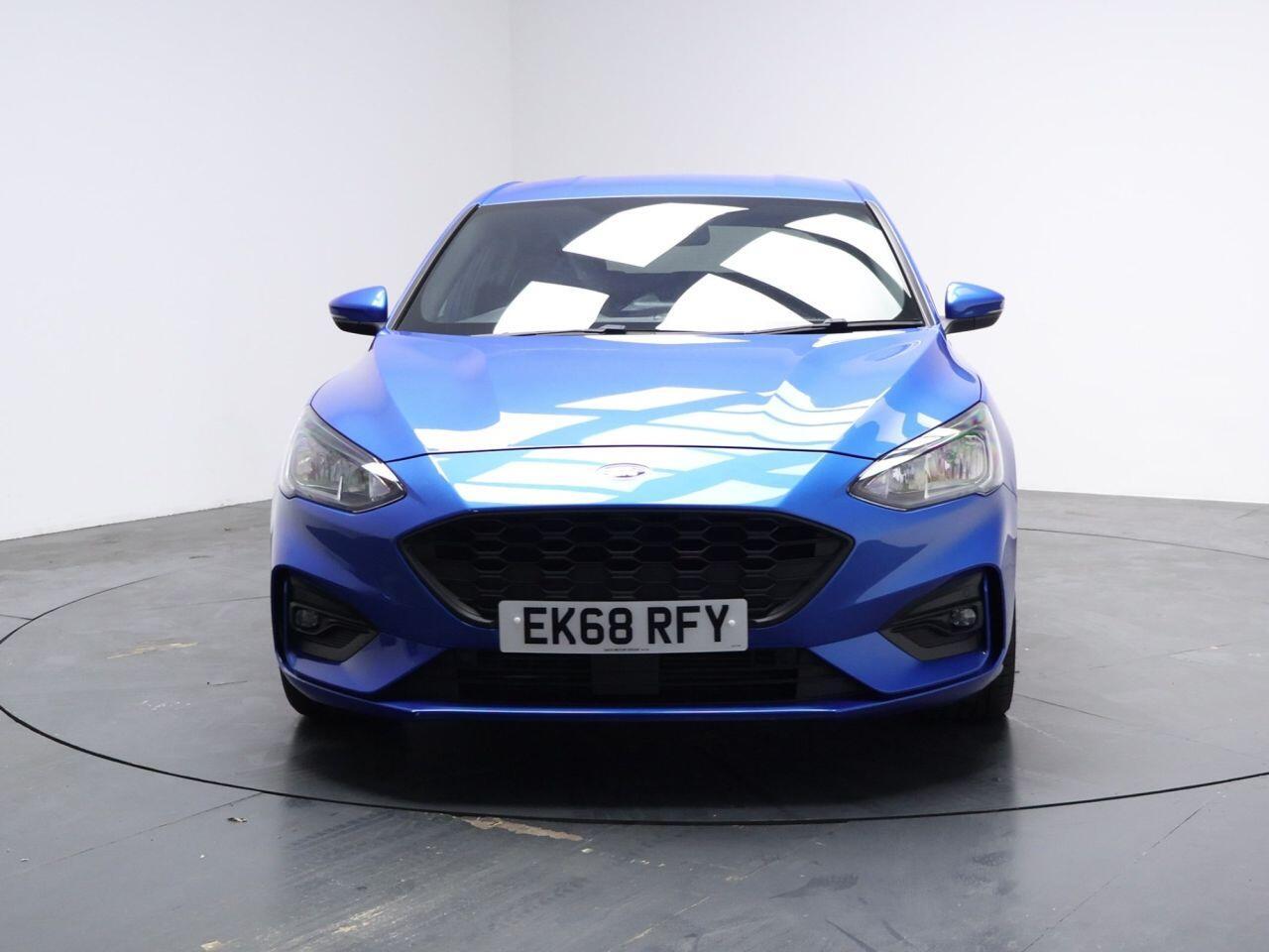 Ford Focus - Image 5