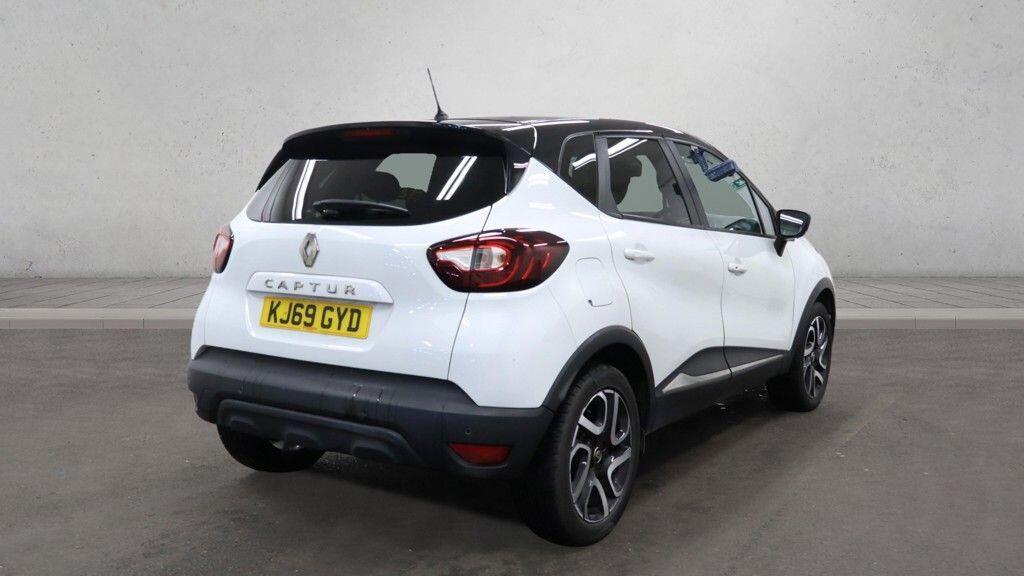 Renault Captur - Image 8