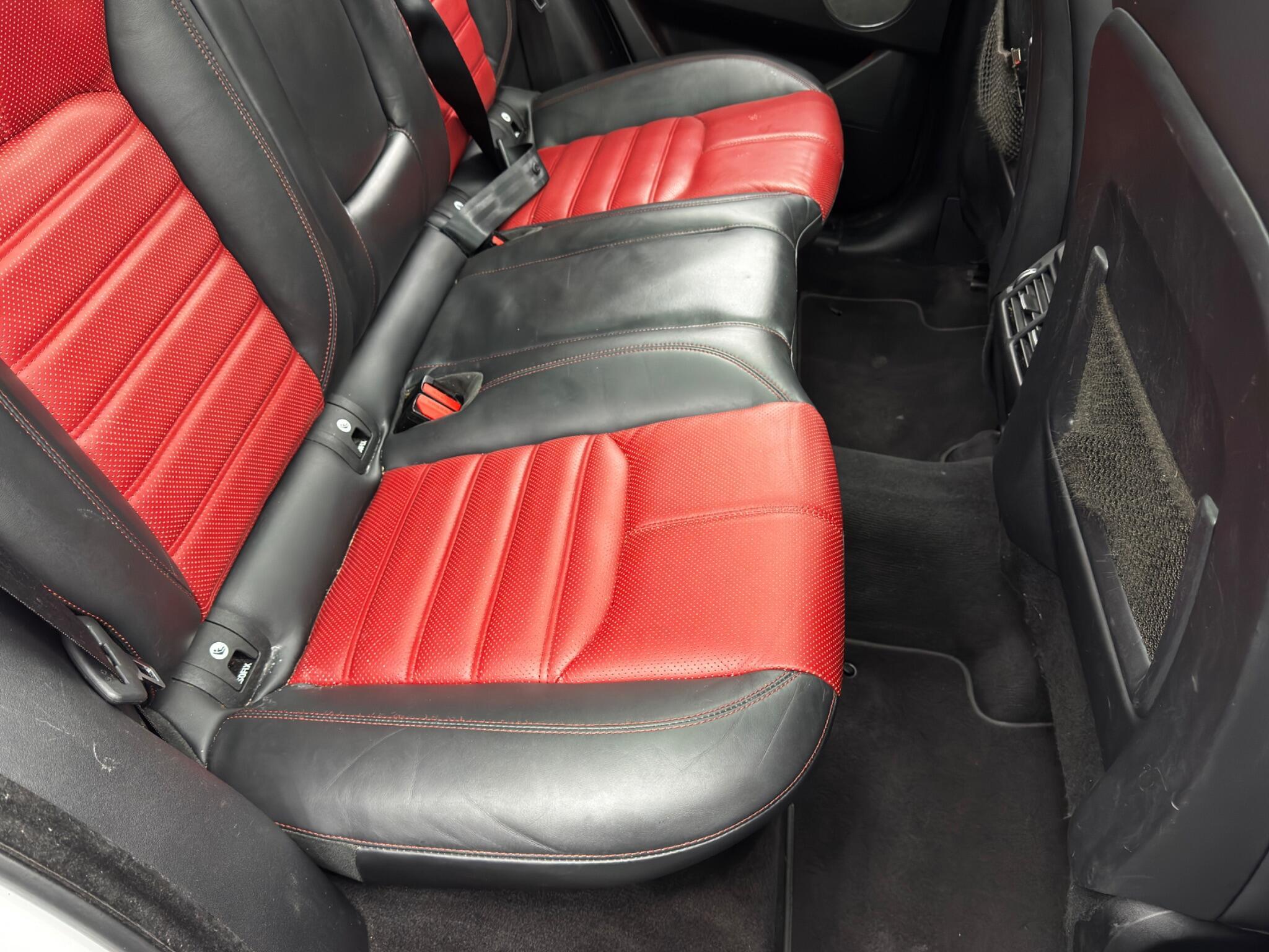 Land Rover Range Rover Evoque - Image 16
