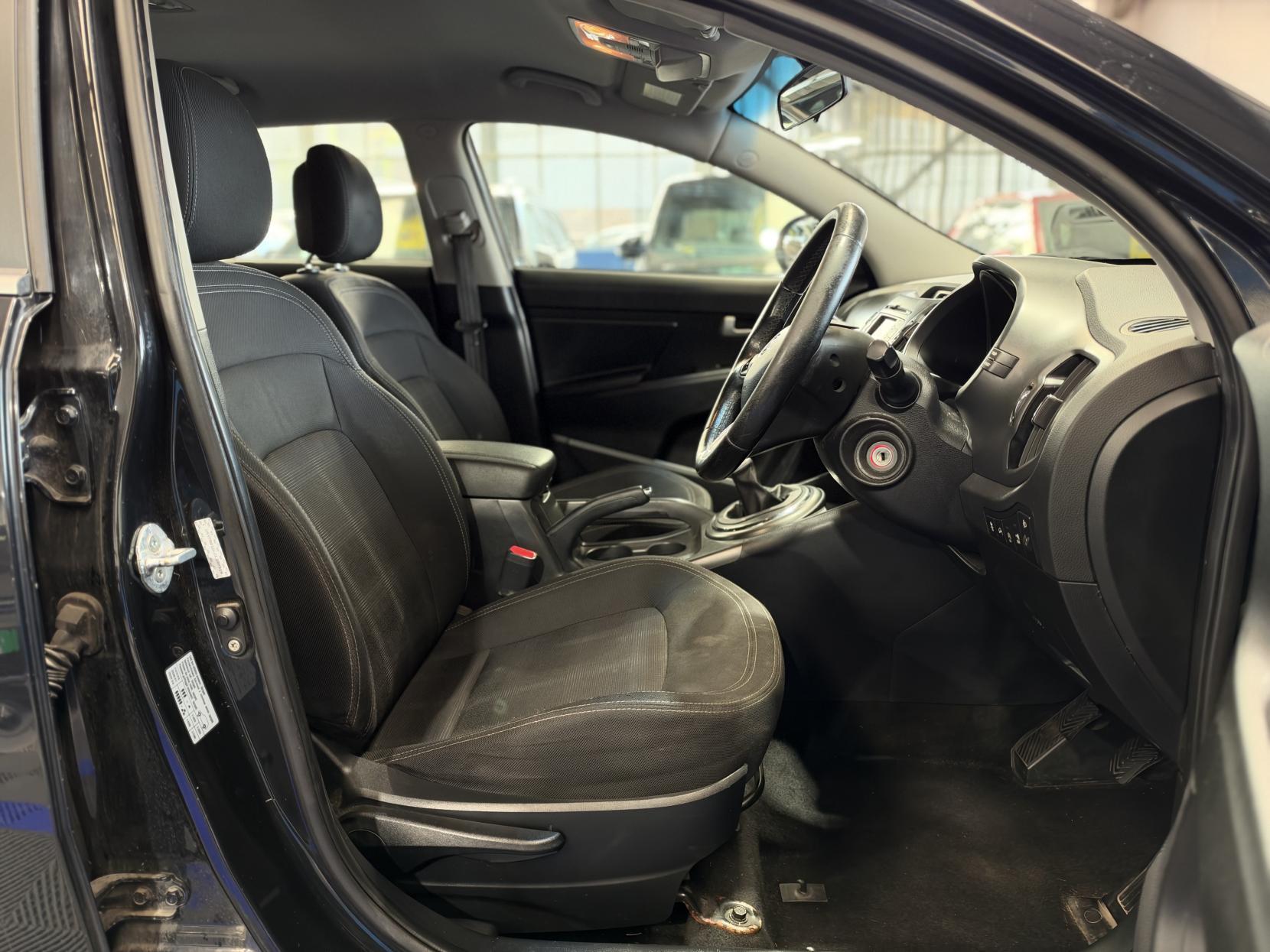 Kia Sportage - Image 12