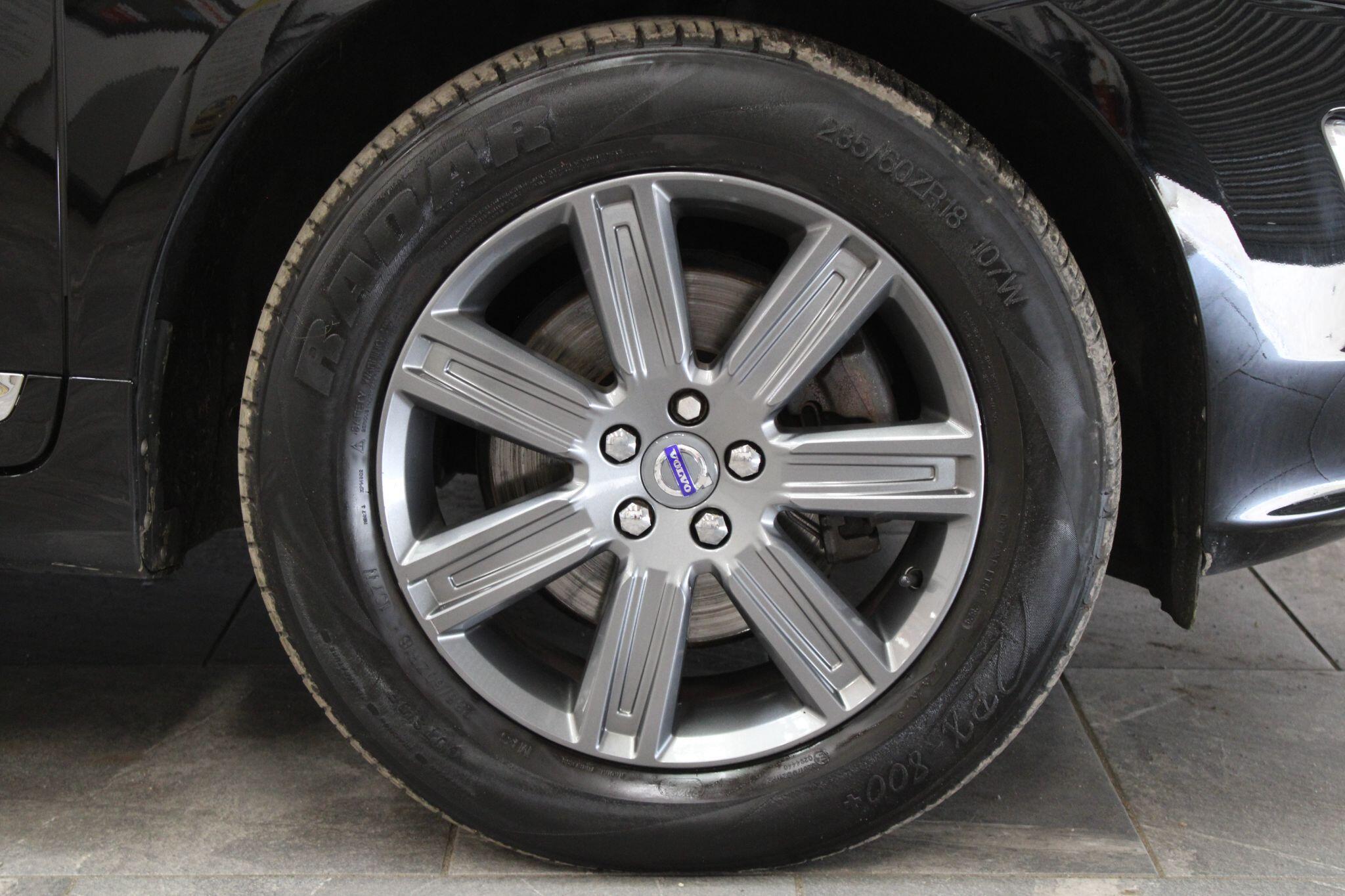 Volvo XC60 - Image 9