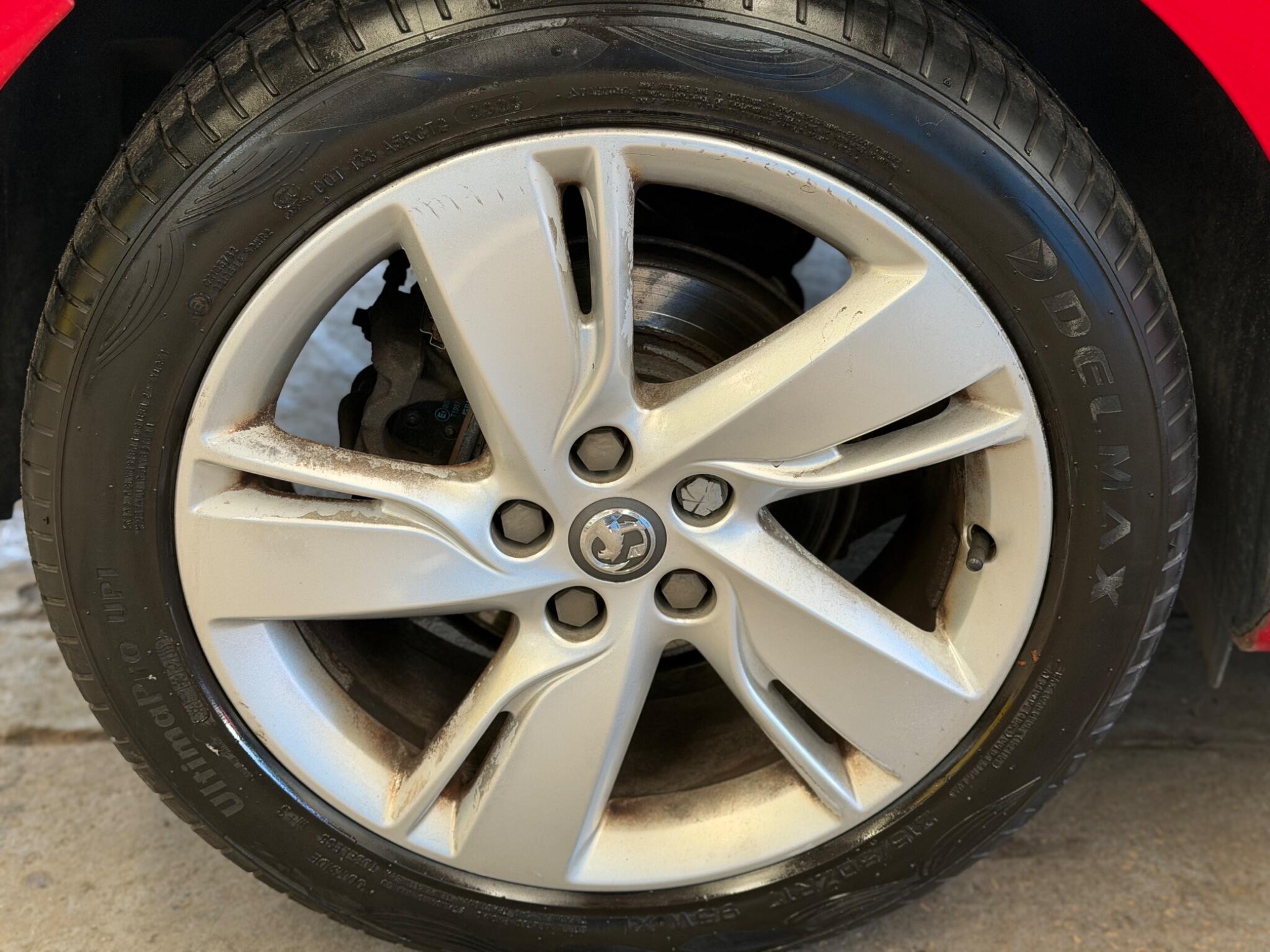 Vauxhall Astra - Image 16