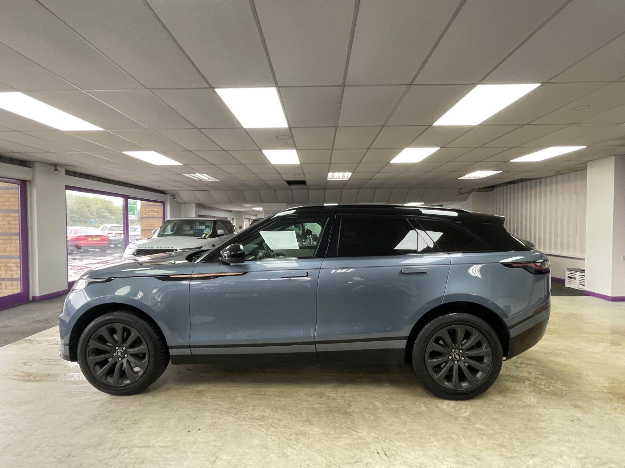 Land Rover Range Rover Velar - Image 13