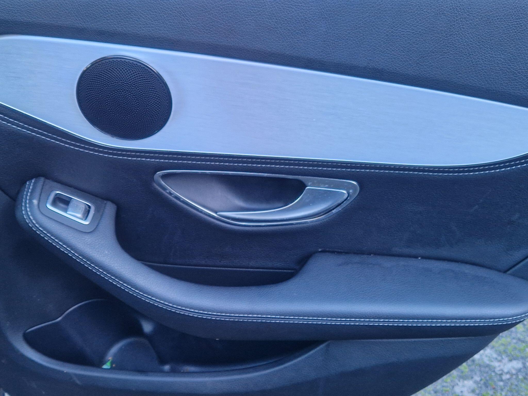 Mercedes C Class - Image 36