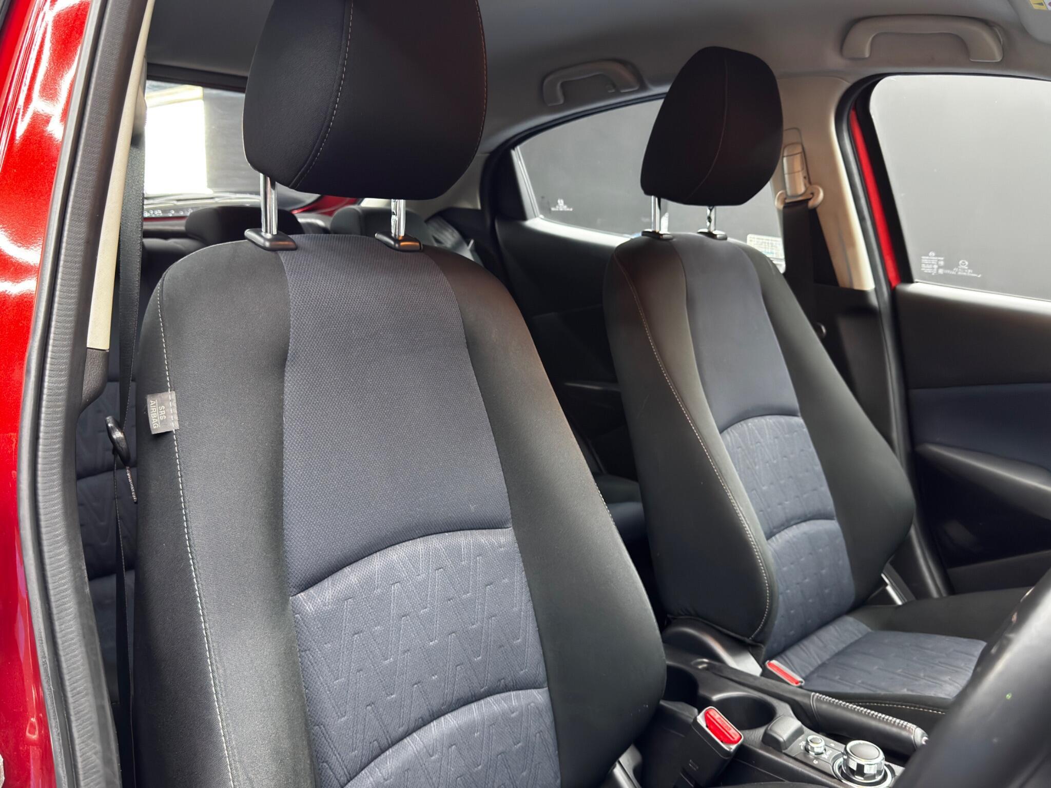 Mazda MAZDA2 - Image 11