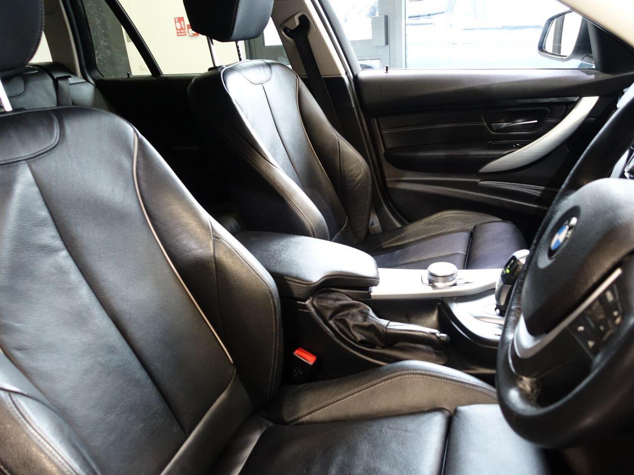 BMW 3 Series - Image 17